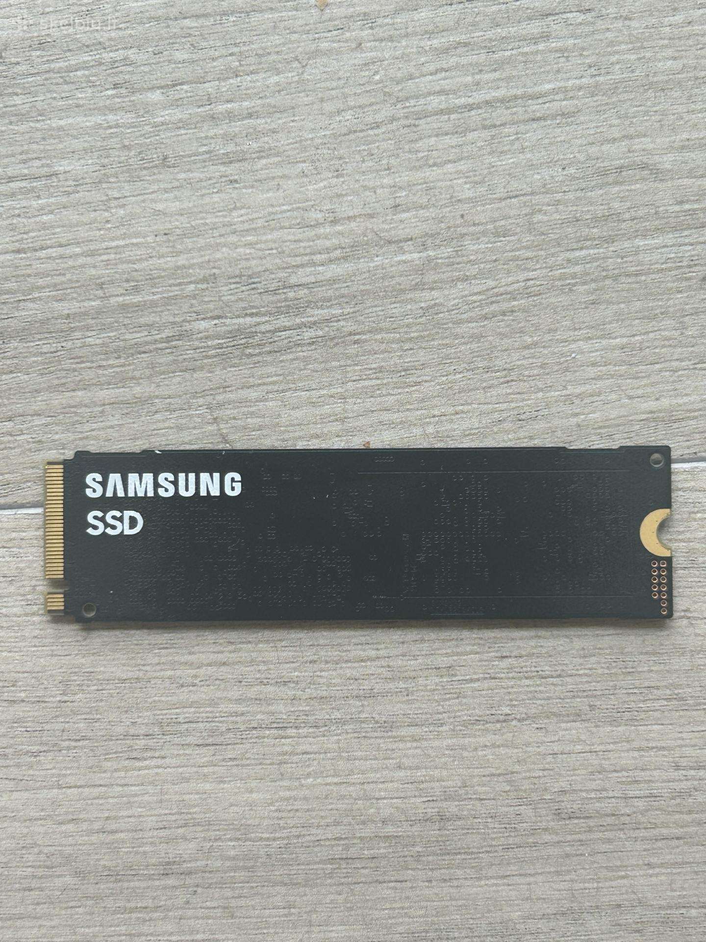 Samsung Pm9a1 1tb Nvme M.2 SSD