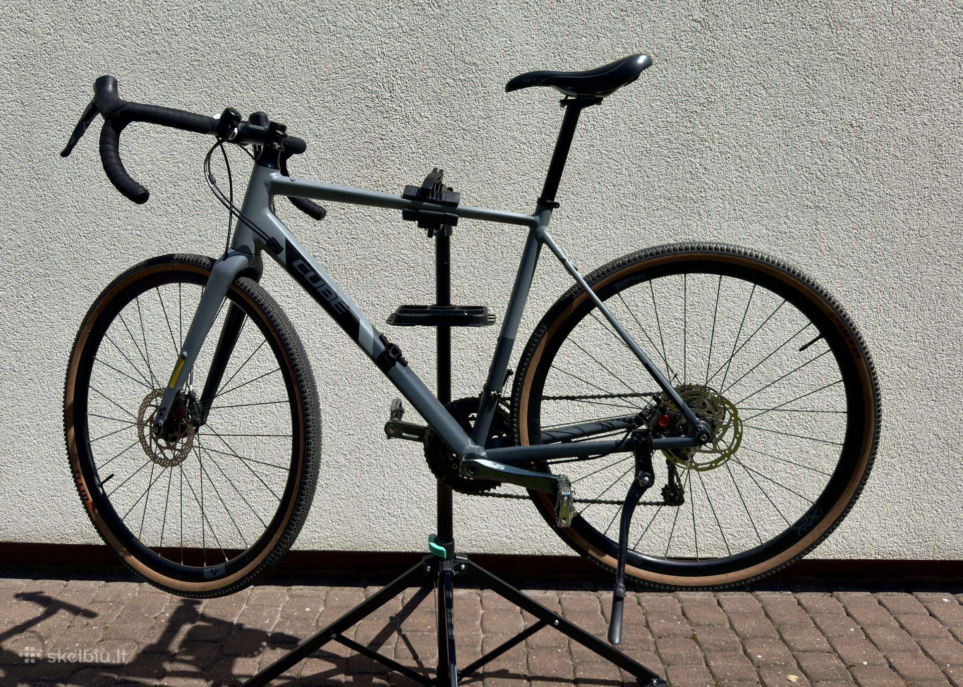 Gravel dviratis Cube Nuroad Pro