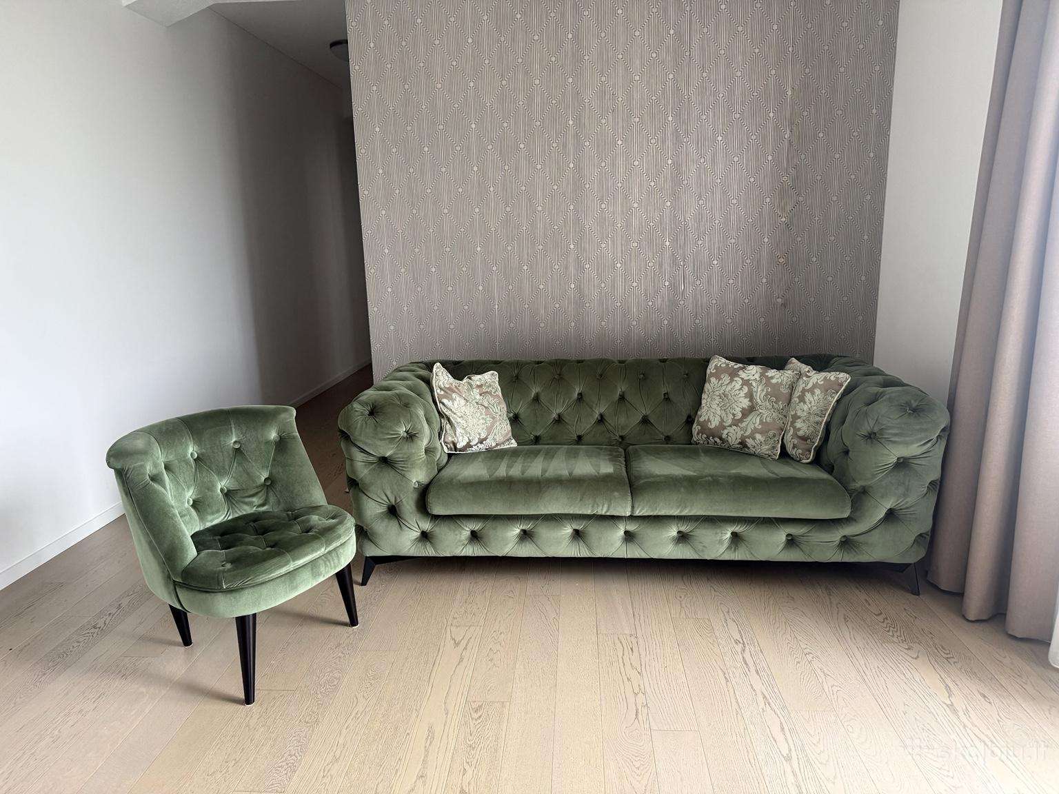Chesterfield stiliaus sofa 220 cm + fotelis