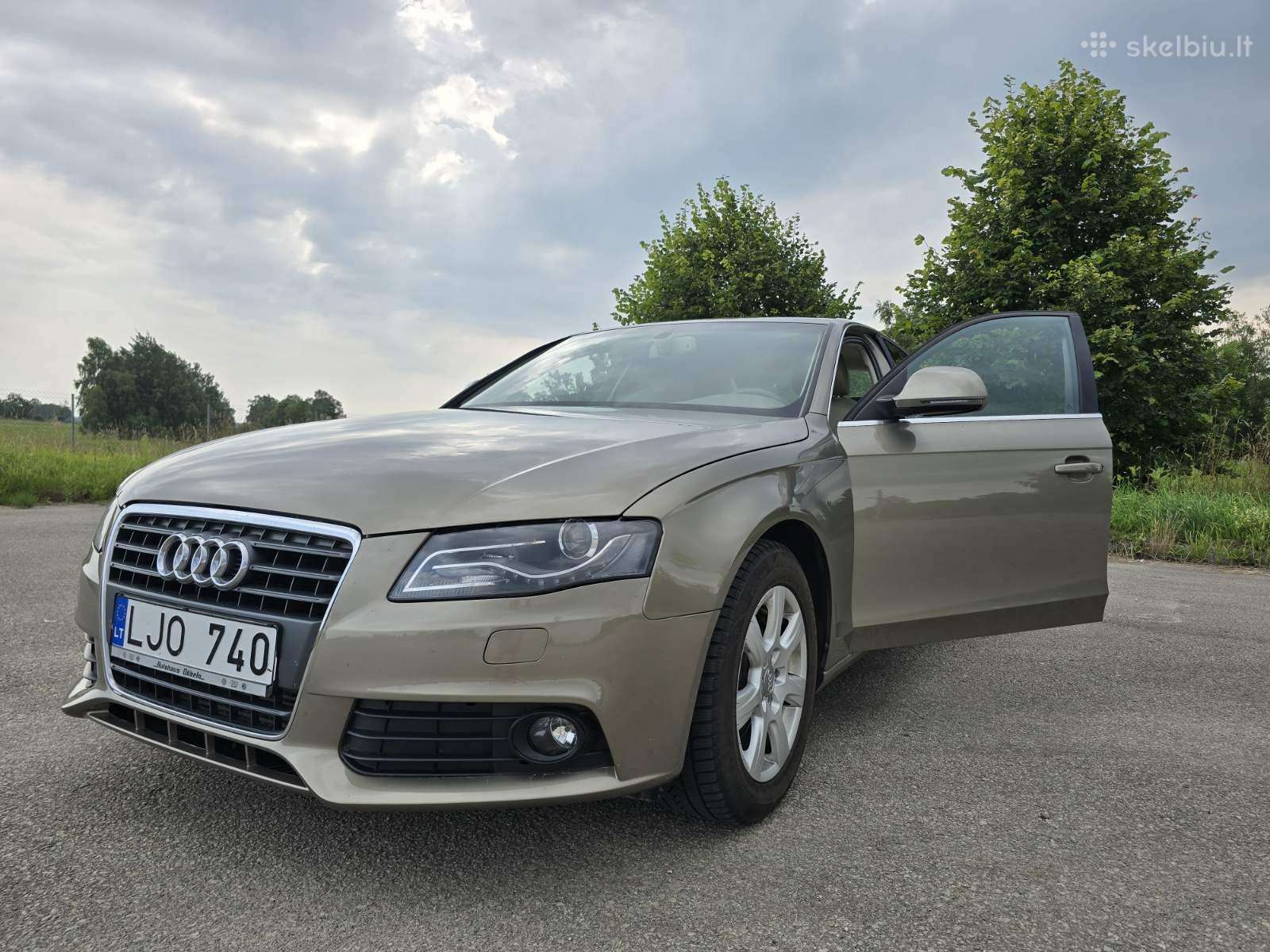 Audi A4 sedanas