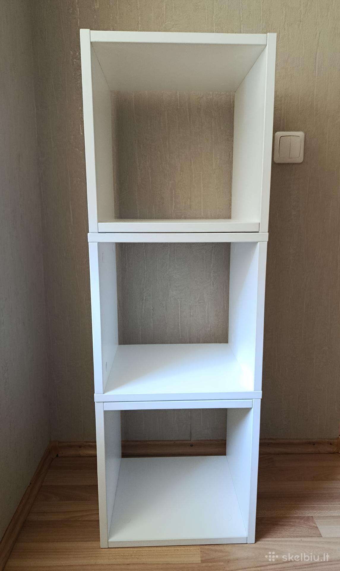 Kabinamos lentynos Cube formos