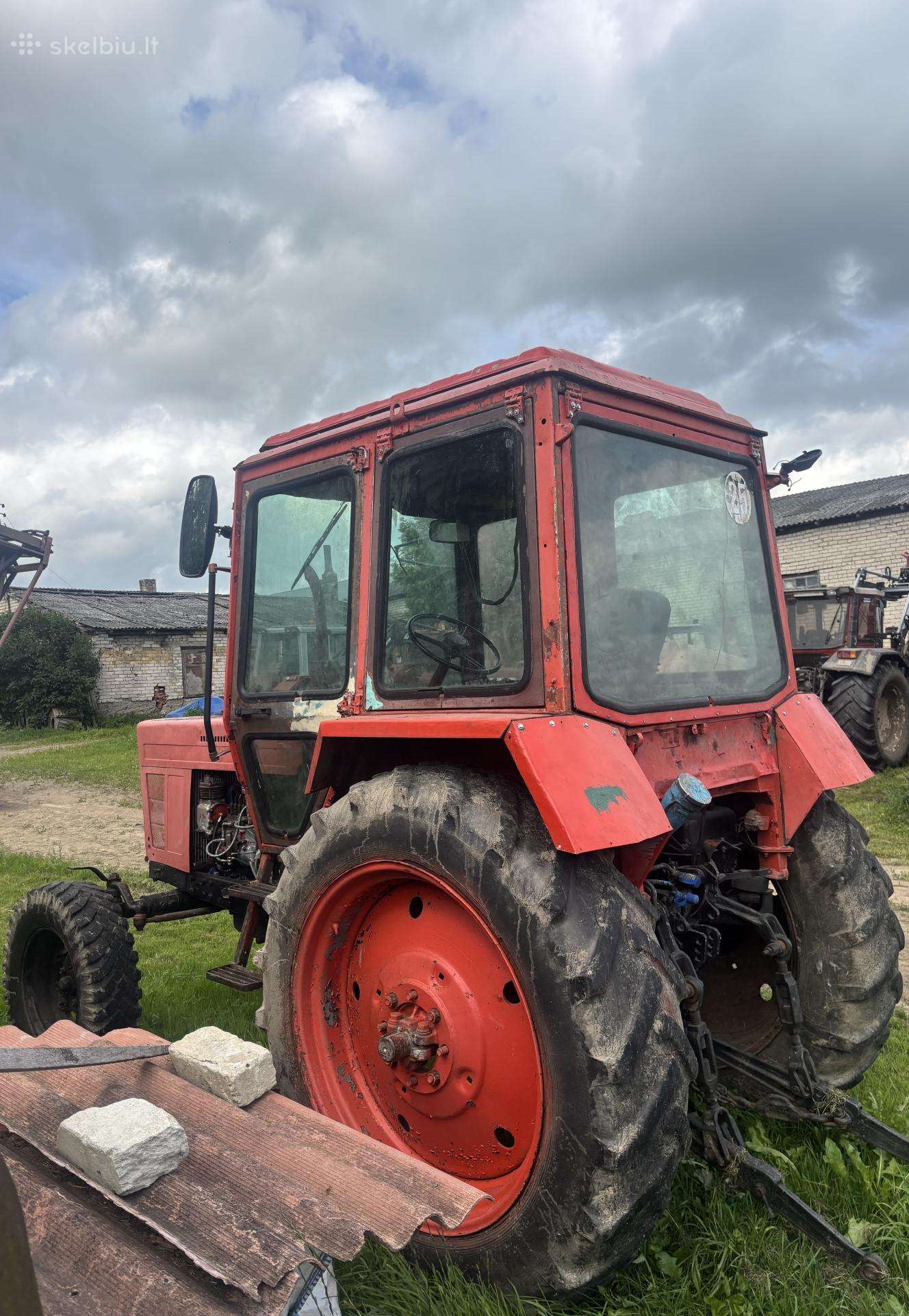 MTZ 570, tractors