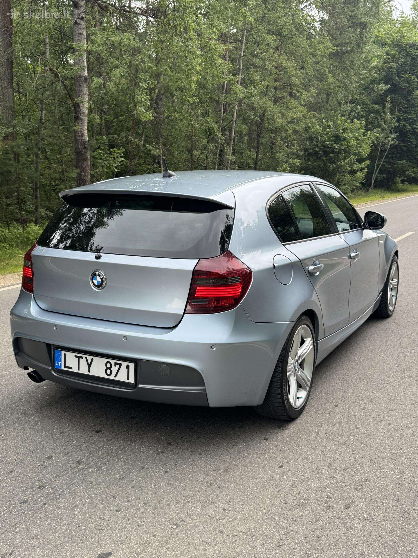 BMW 123, 2.0 l., hatchback