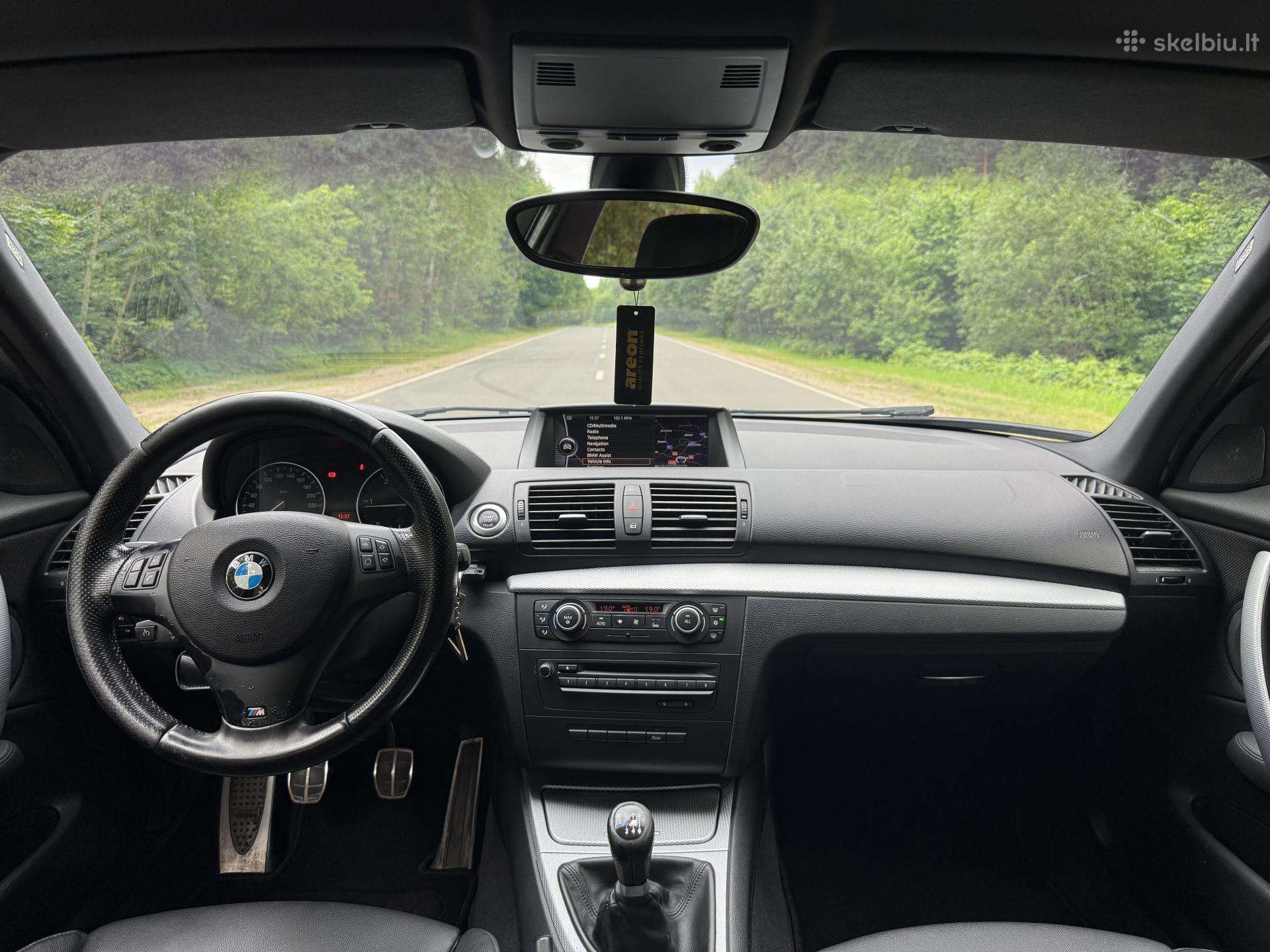 BMW 123, 2.0 l., hatchback