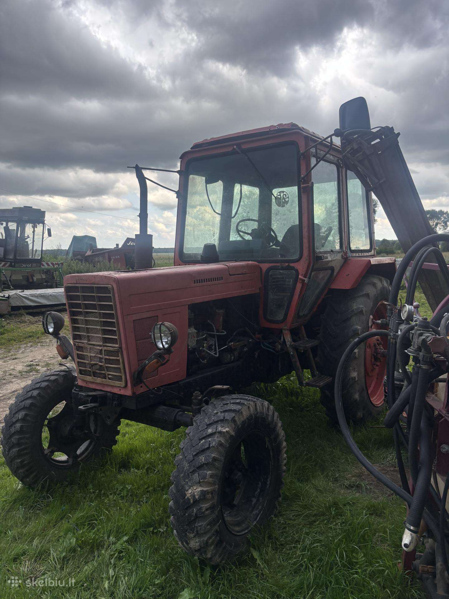 MTZ 570, traktori