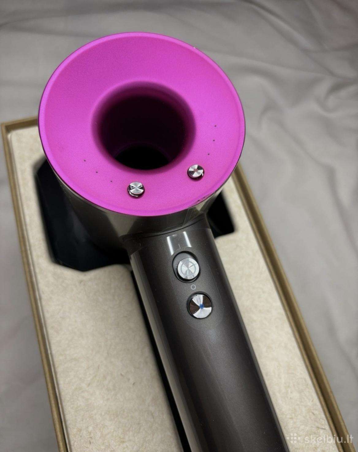Dyson supersonic hairdryer