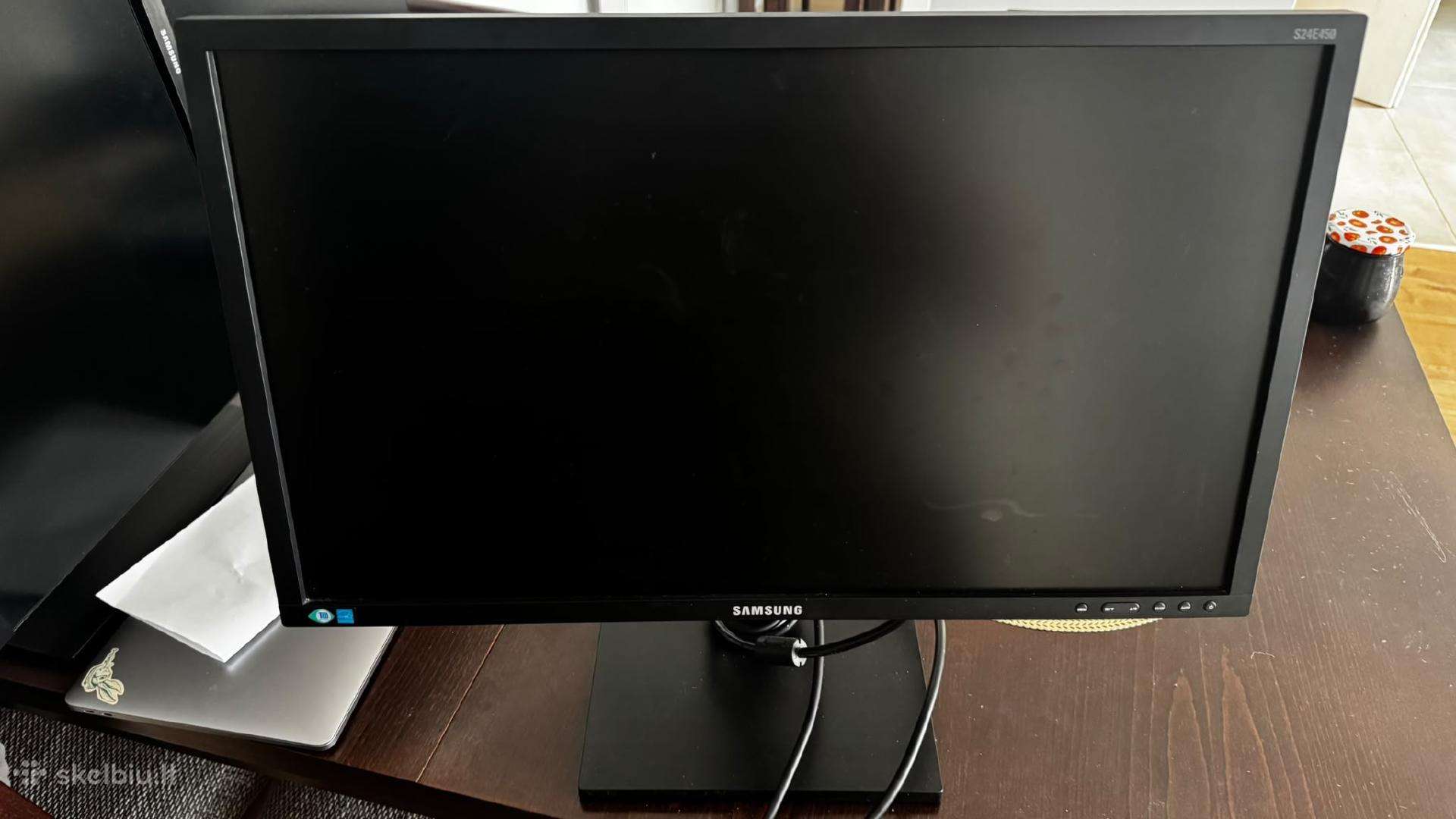 Samsung S24e450b 24 monitorius