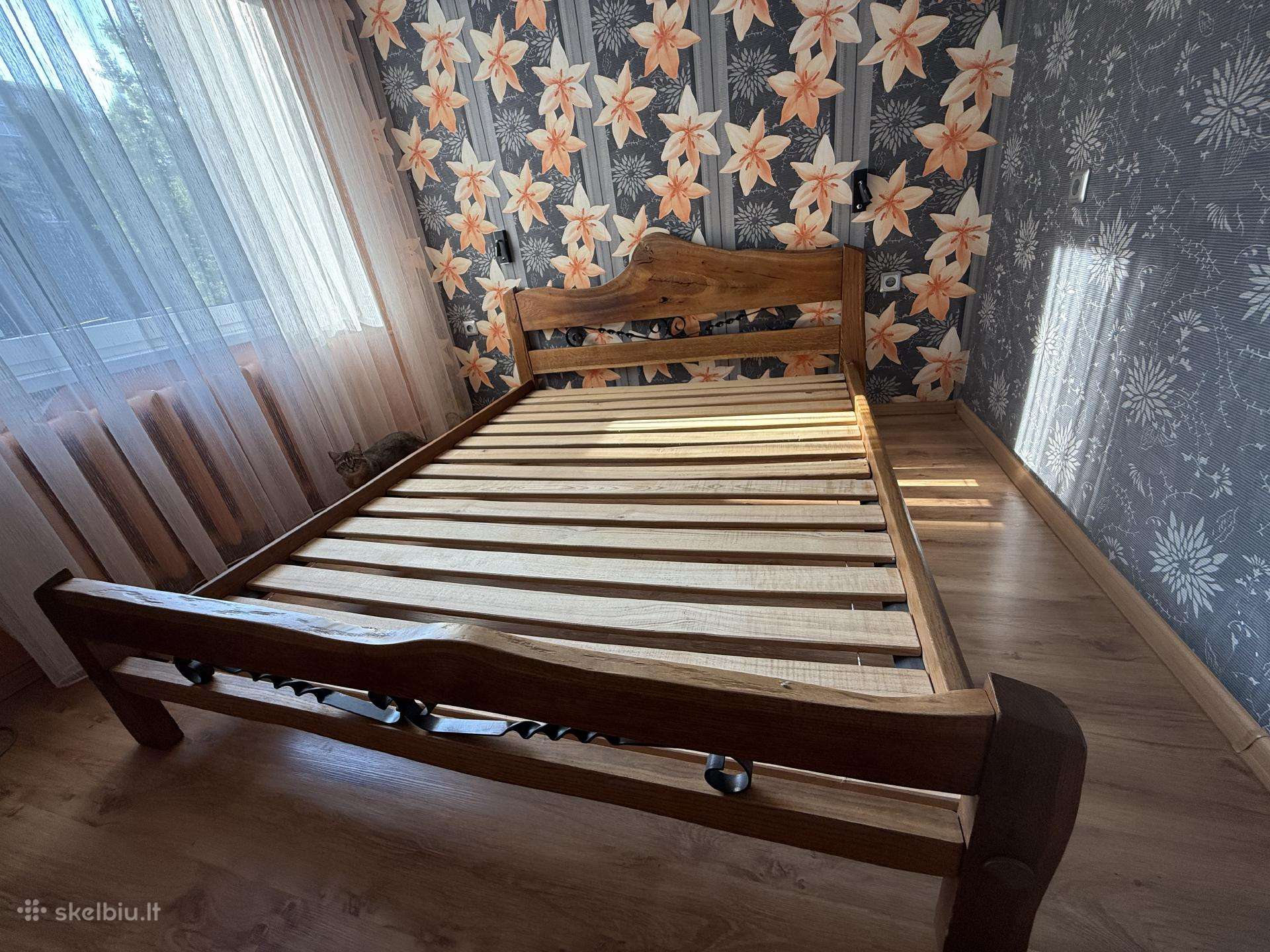 Ąžuolinė dvigulė lova 160 200 cm