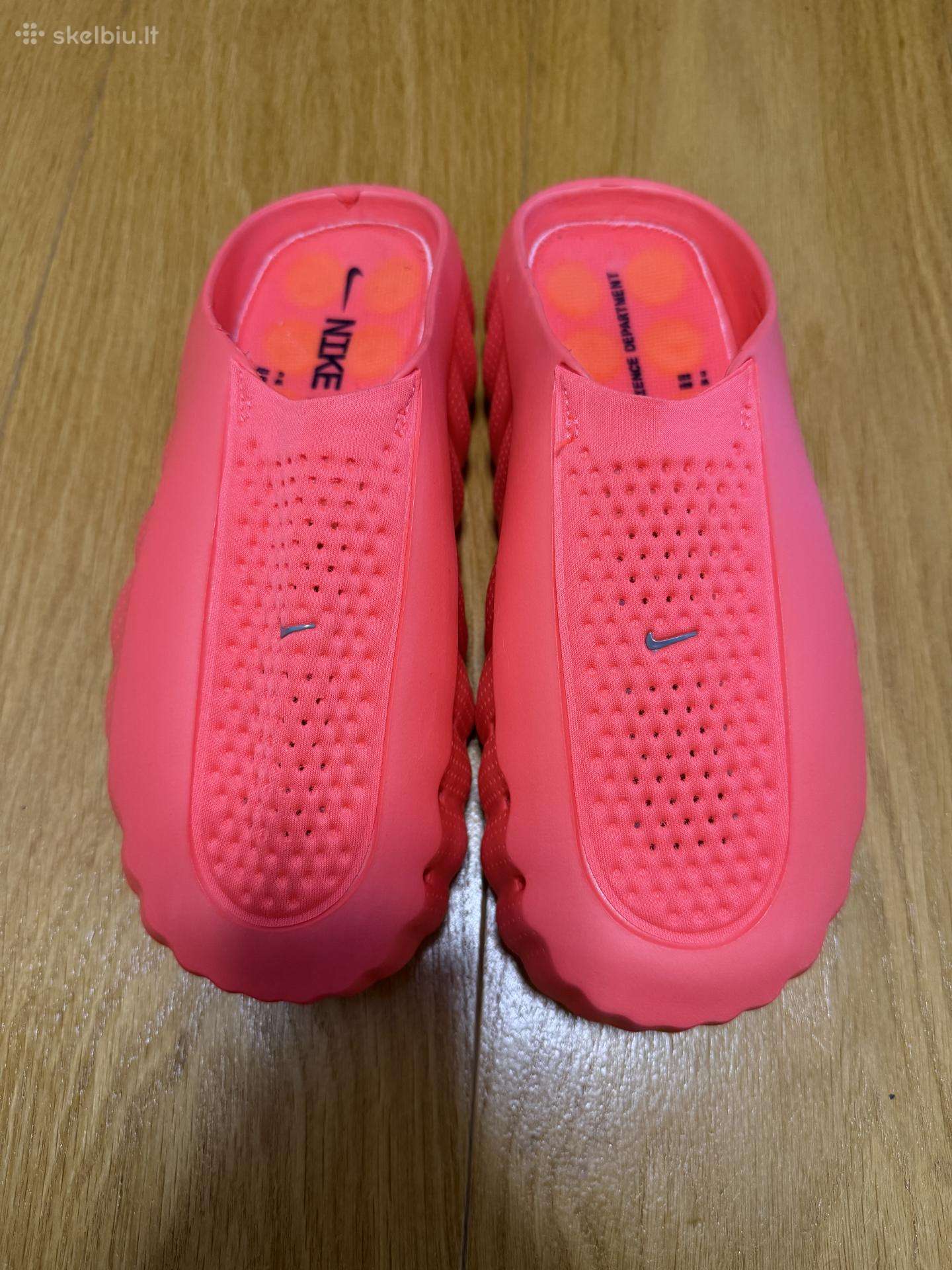 Nike Mind 001
