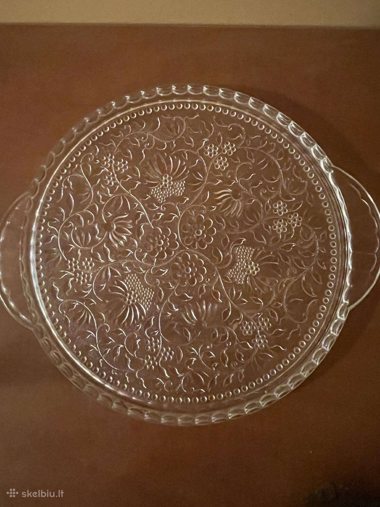 Krištolinis padėklas (Čekija)