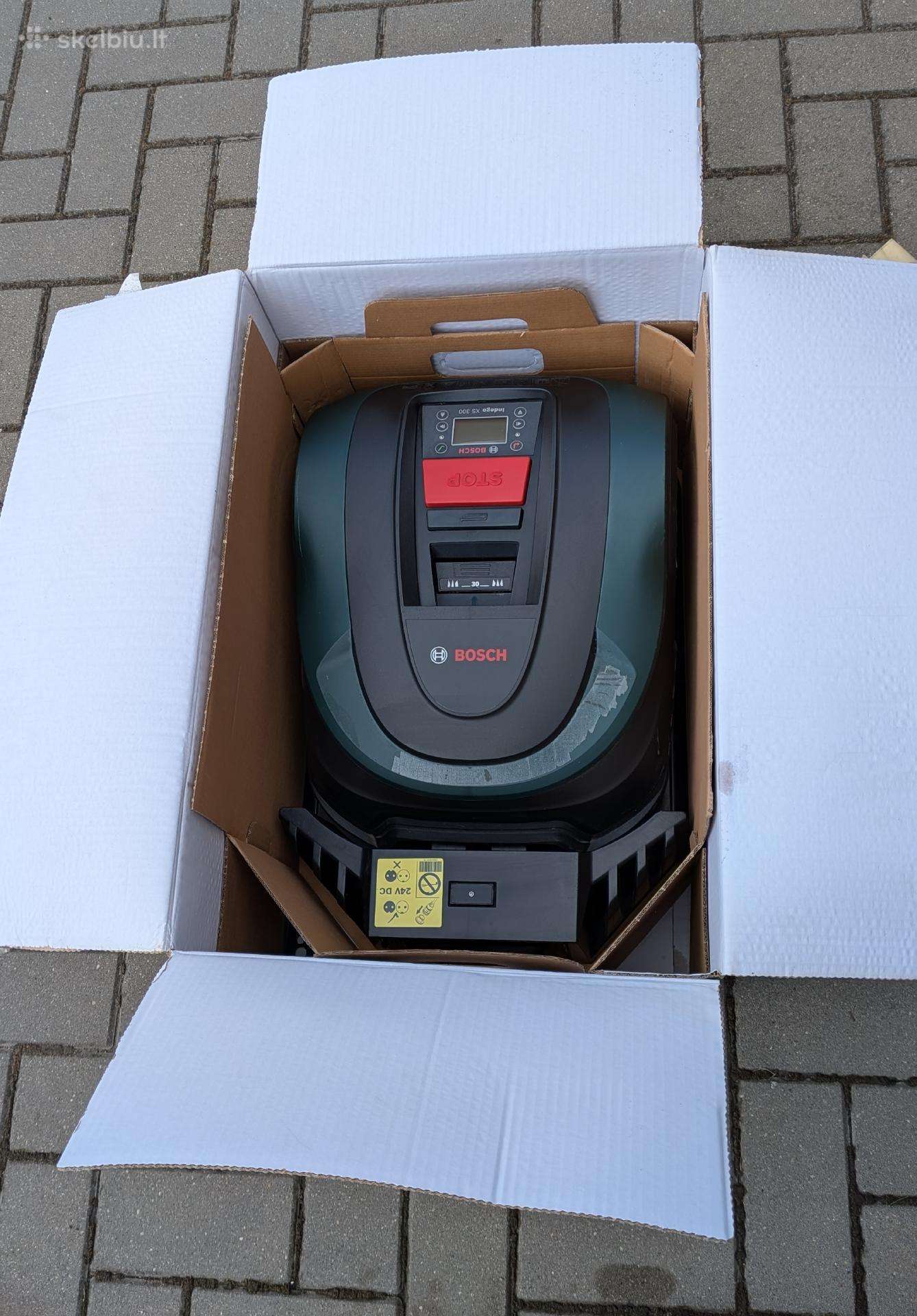 Vejos robotas Bosch Indego Xs300