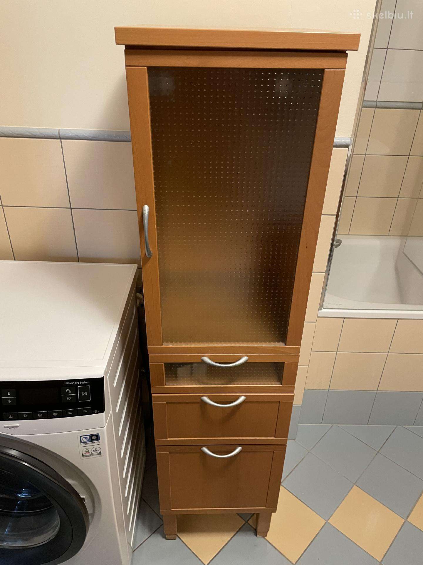 Dovanoju Ikea vonios spintele