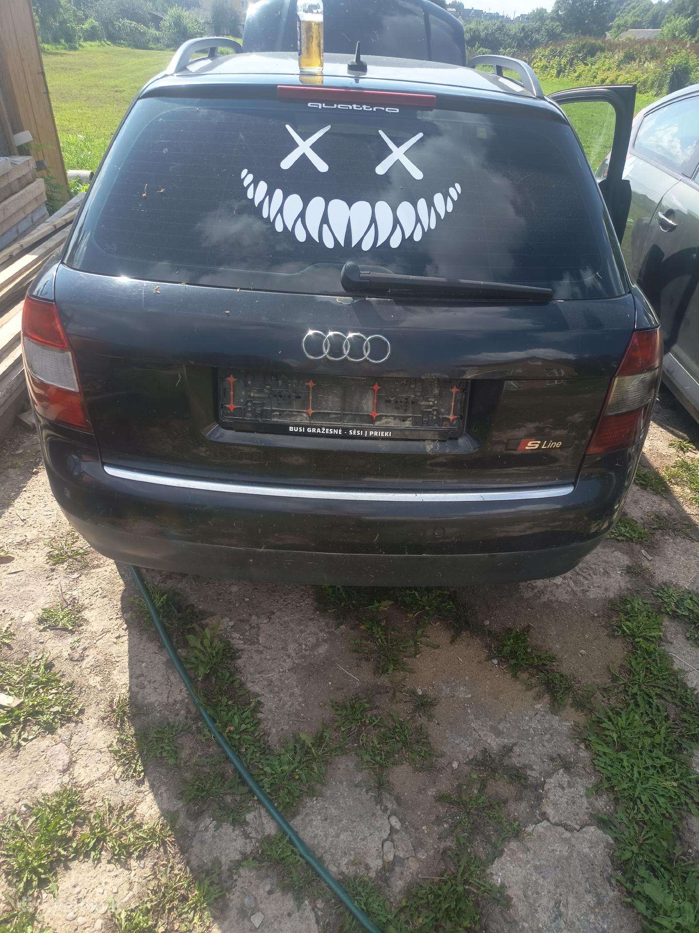 Audi A4 b6 quatro dalimis