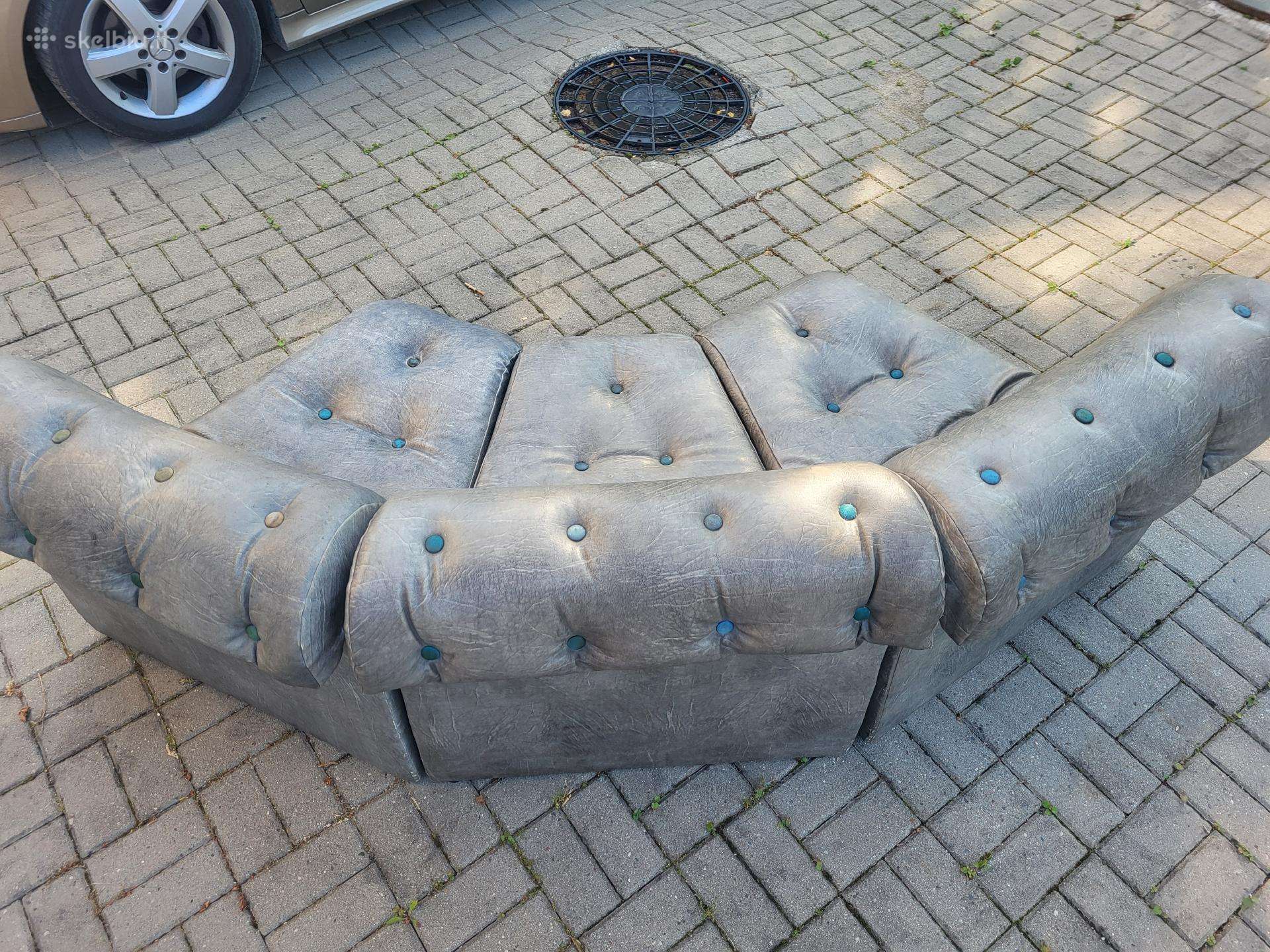 Odiniai foteliai 6 vnt. po 20€.