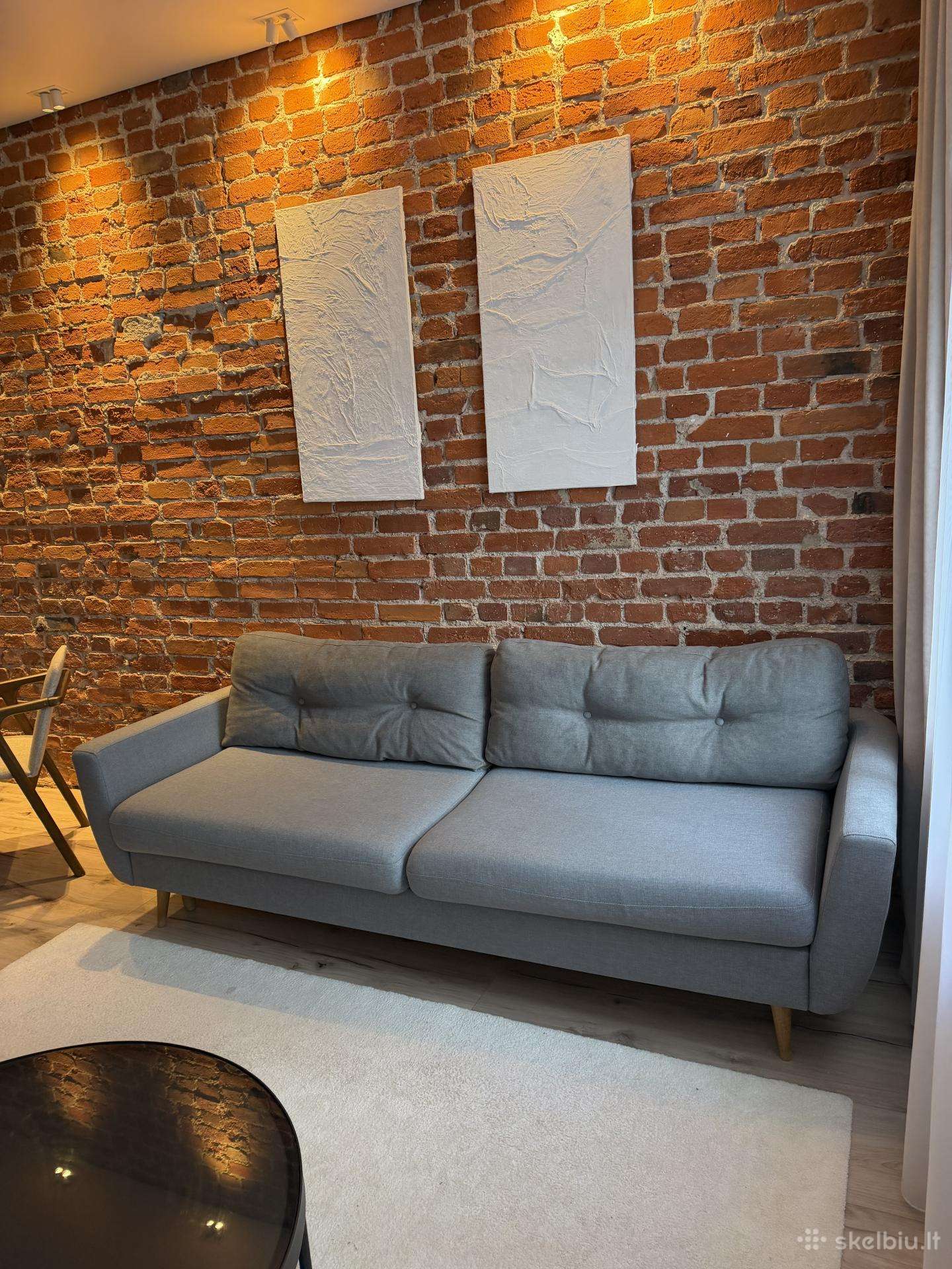 Skubiai parduodama sofa-lova