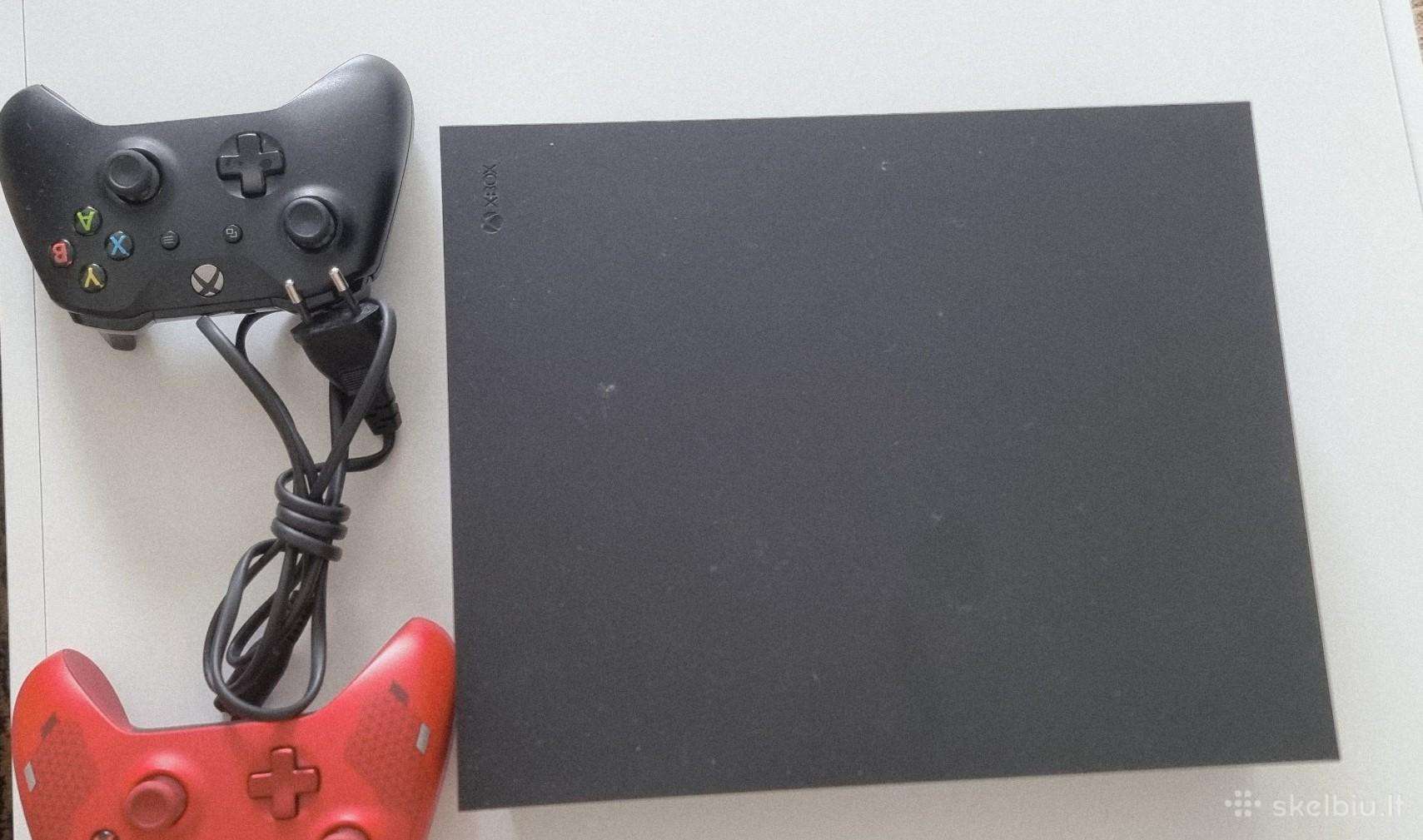 Xbox One X 1tb+ Du pulteliaj