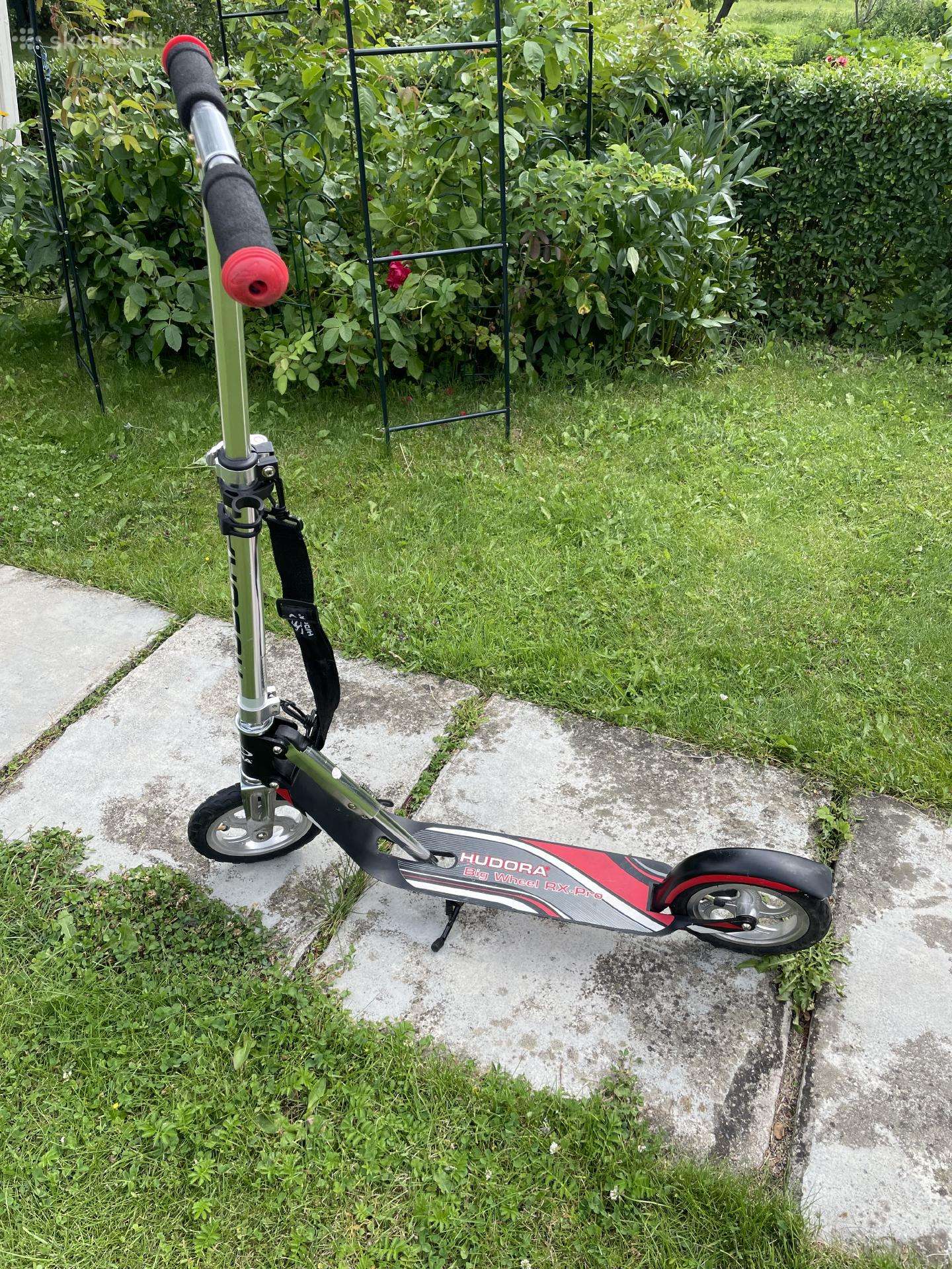 For kids scooter Hudora