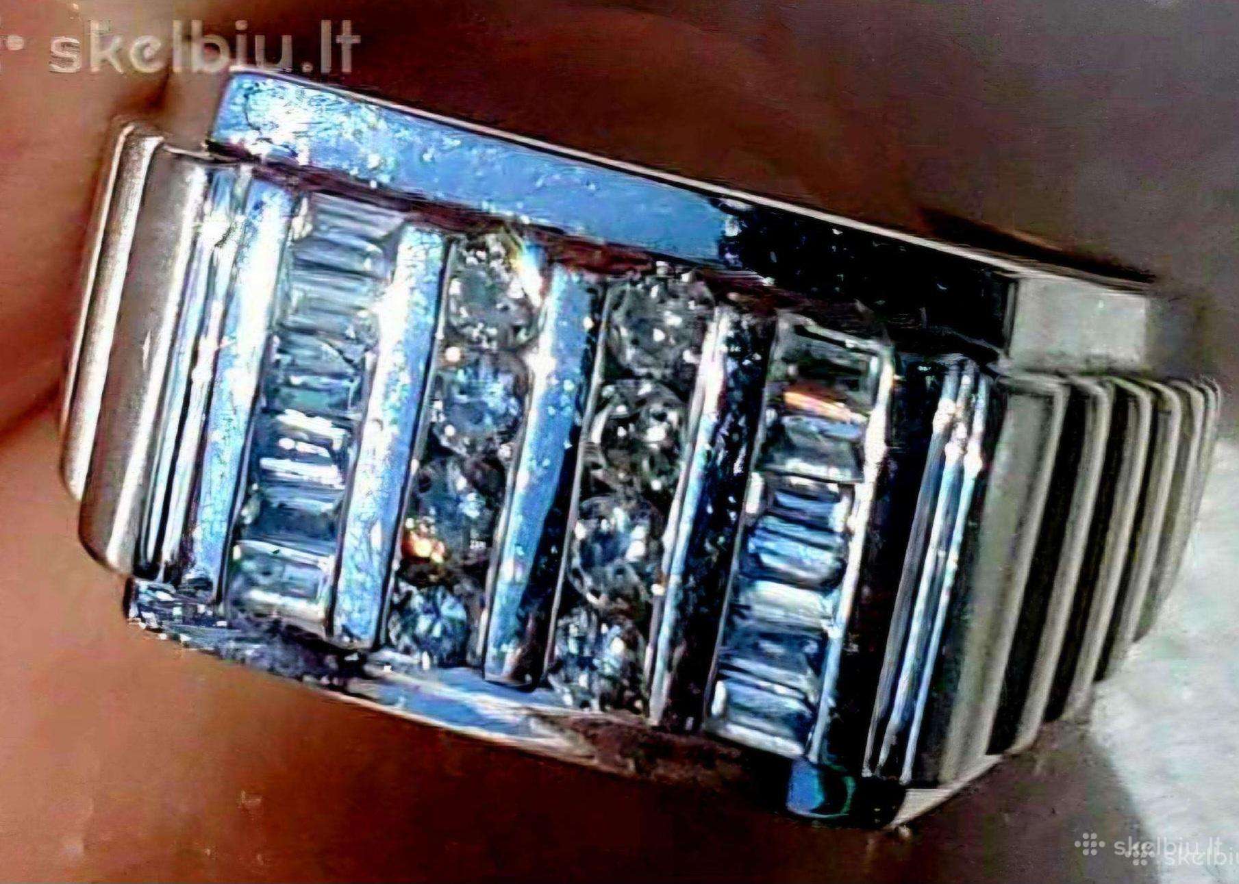 Vyriškas Balto Aukso Žiedas Su 1.05ct Deimantais