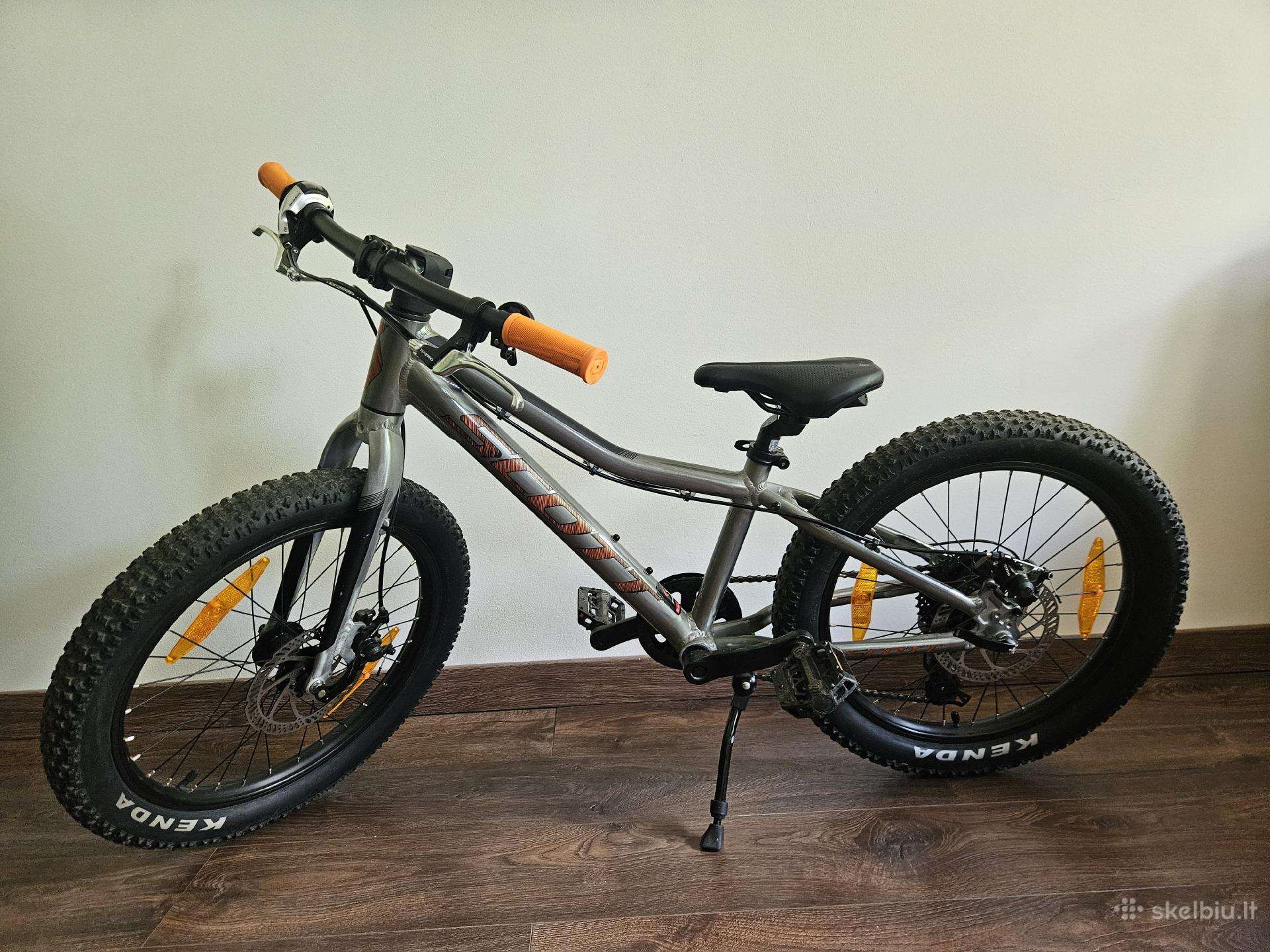 Vaikiškas Scott roxy 20