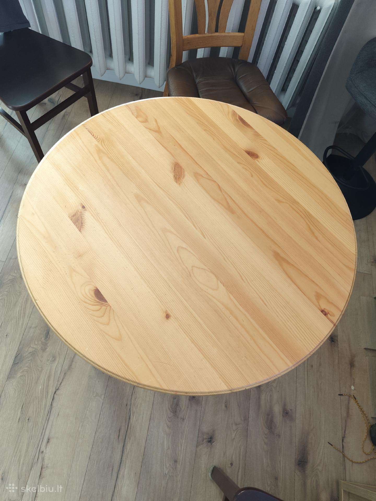 Medinis Ikea stalas
