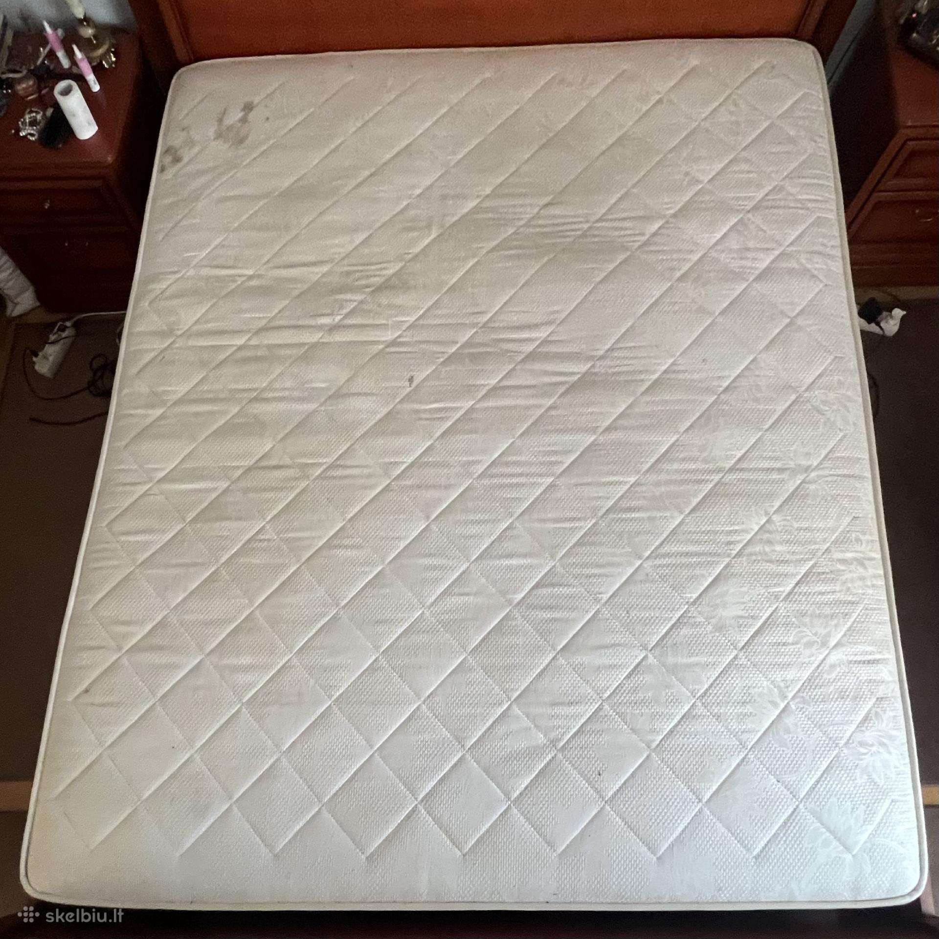 = 180x200 cm = Čiužinys naudotas