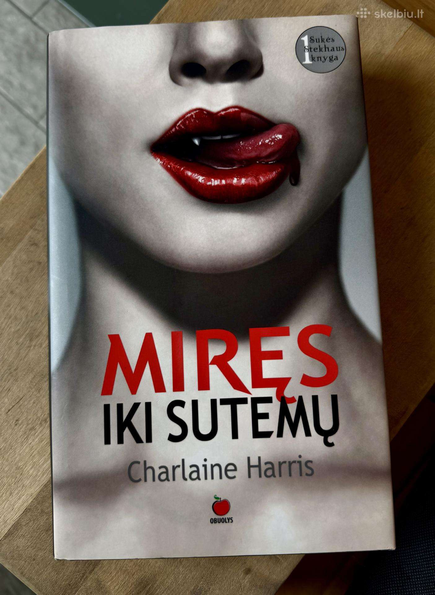 Knygų serija apie vampyrus