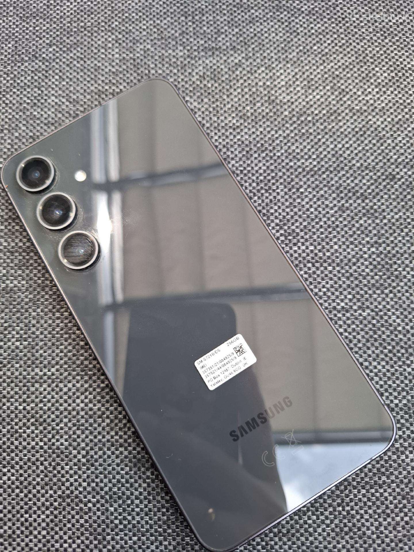 Samsung galaxy s24fe 256gb
