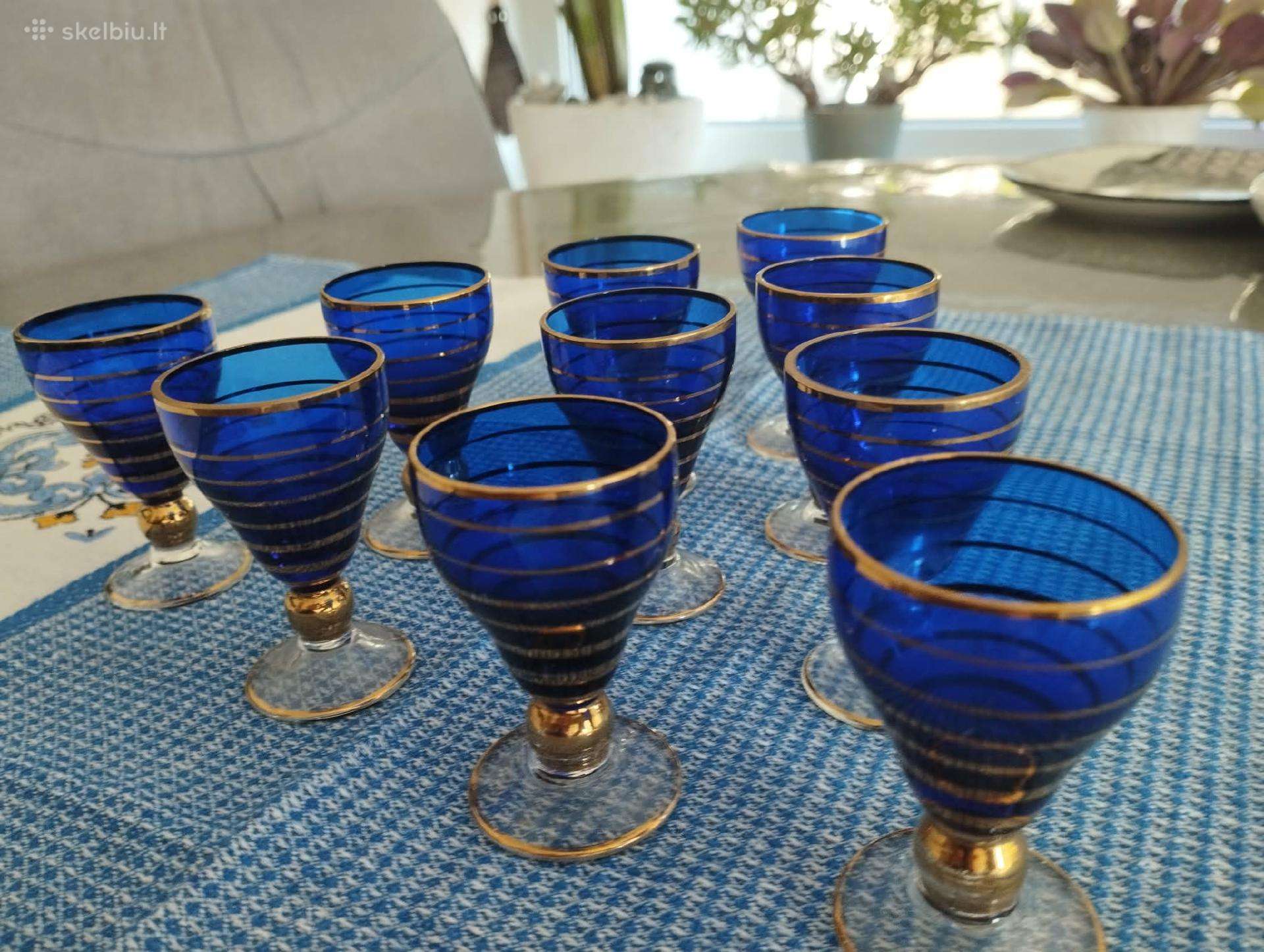 Vintažiniai stikliukai