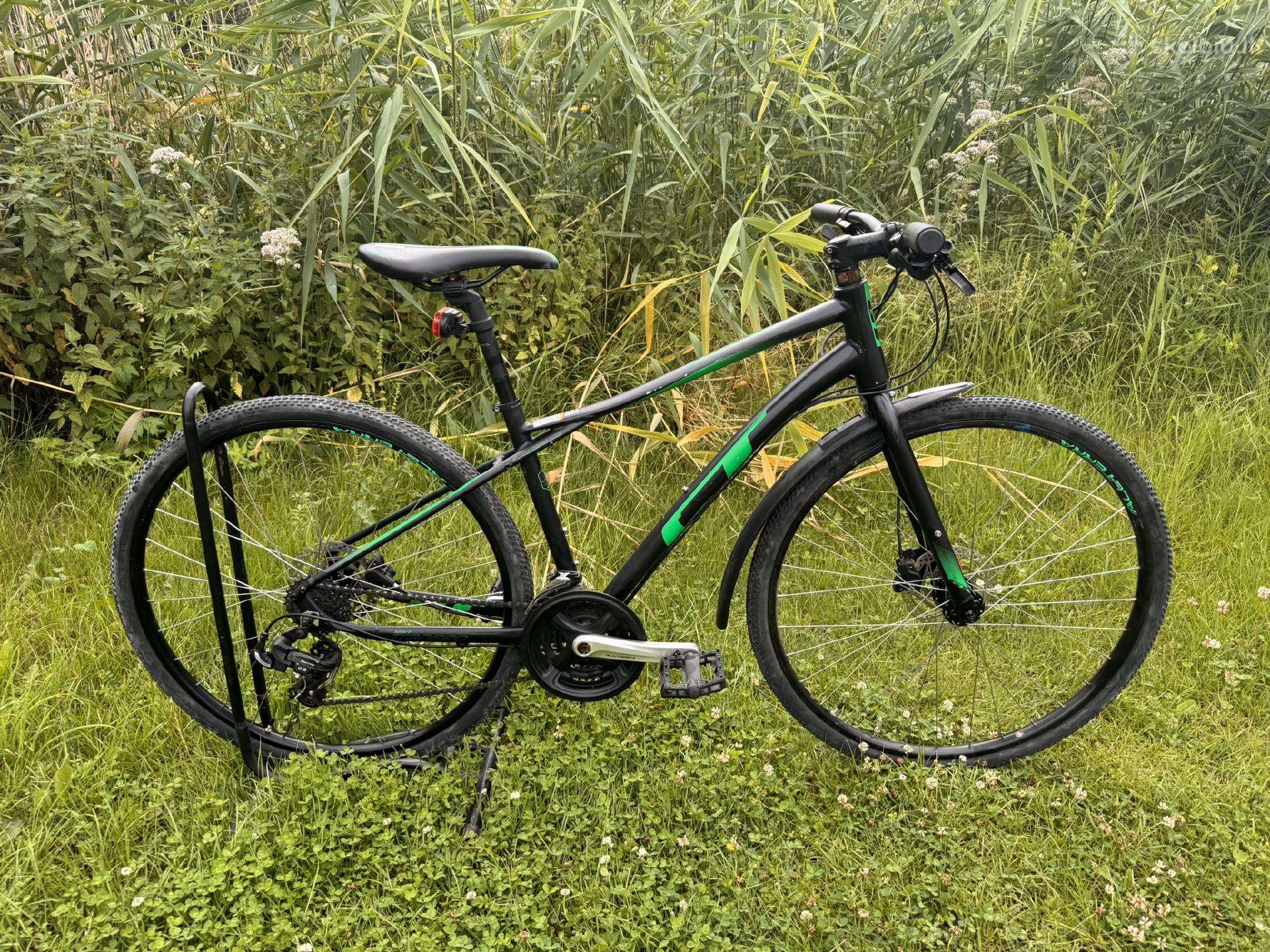 GT Transeo sport hibridini dviratis