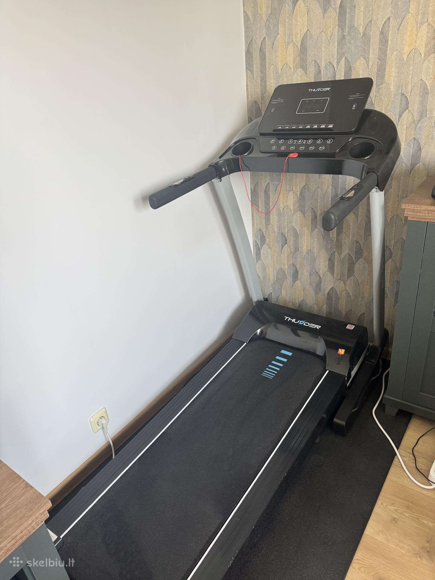 Bėgimo takelis Thunder Treadmill Neto-black LCD