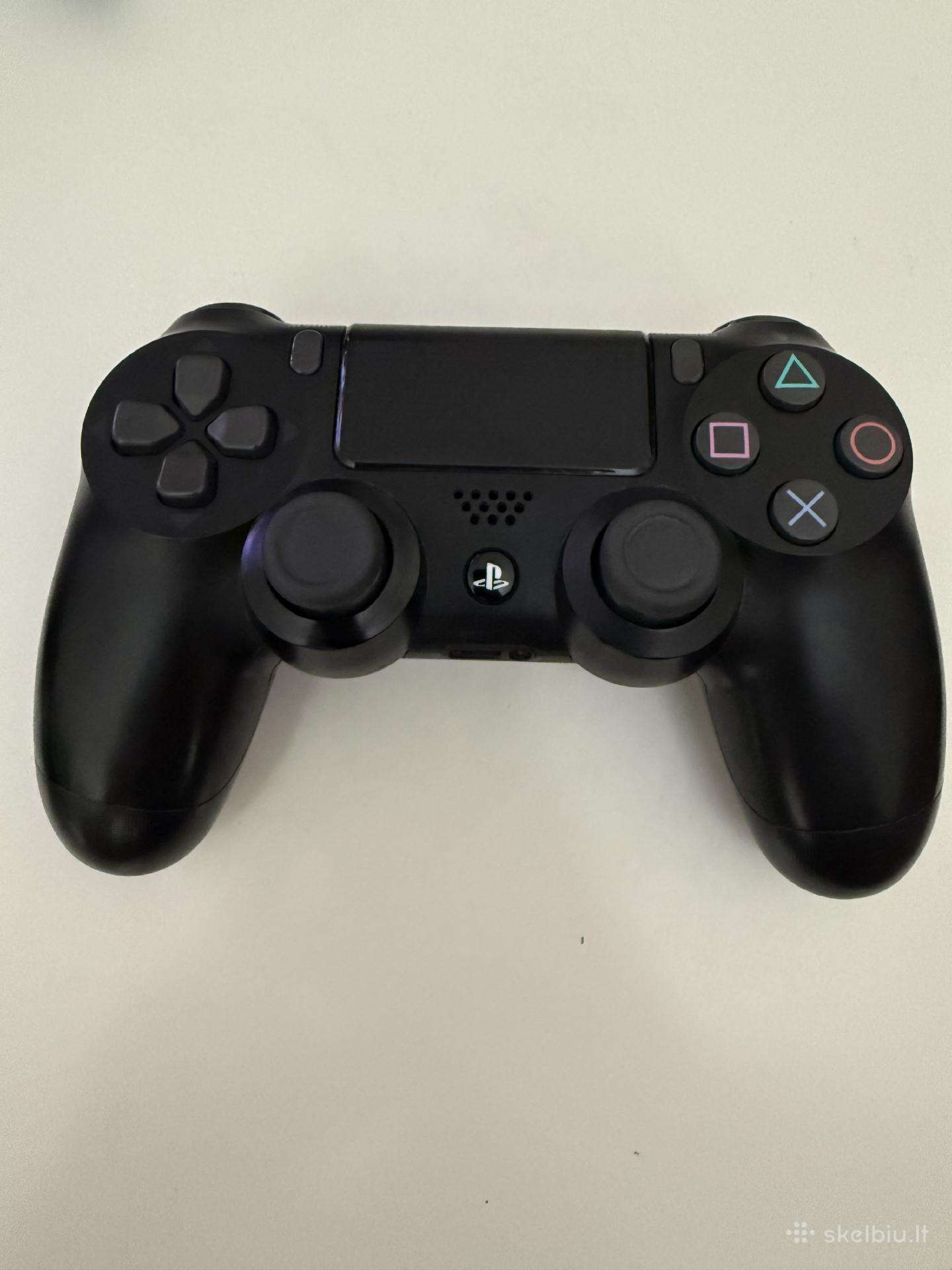 Playstation 4 Dualshock pultelis