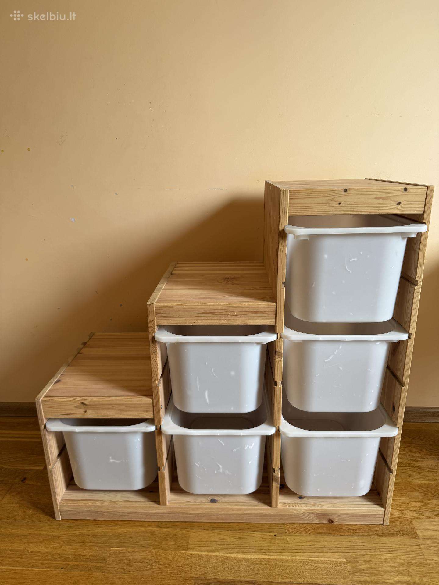 Ikea vaikiškų žaislų laikymo lentyna su dėžėmis