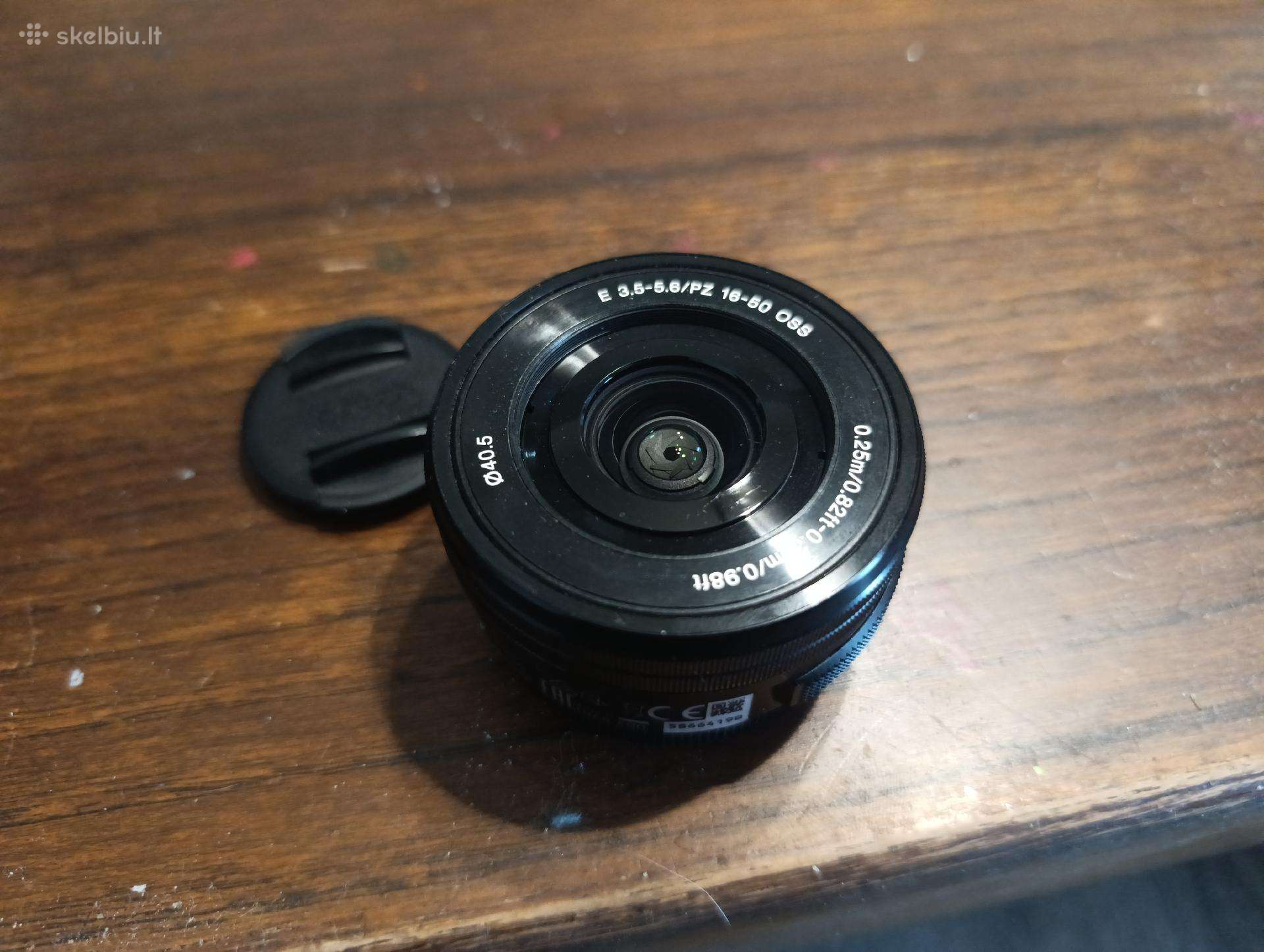 Sony E 16-50mm f/3.5-5.6 Pz Oss