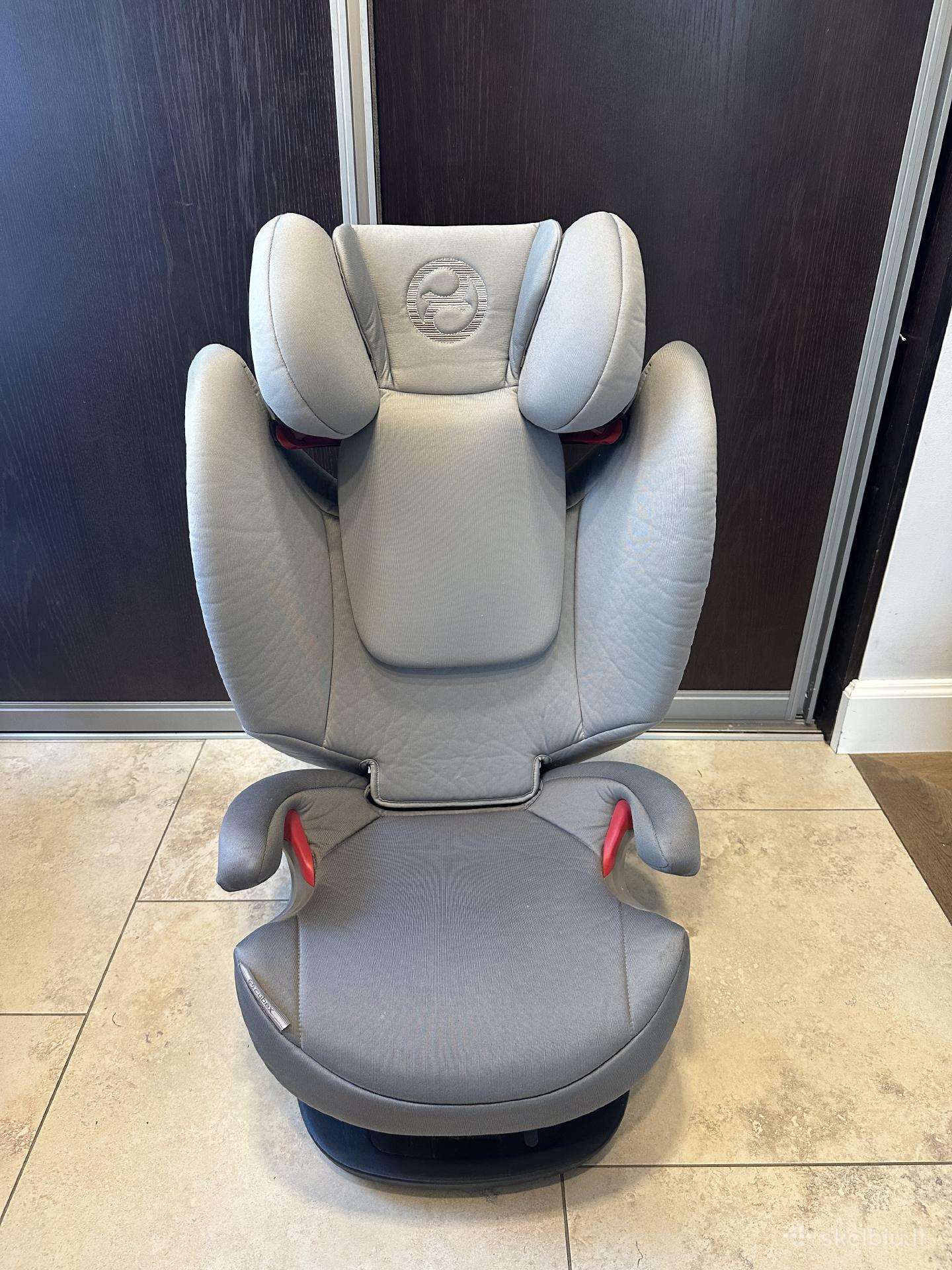 Autokėdutė Cybex Pallas S-fix (9-18 kg) – Žema kai