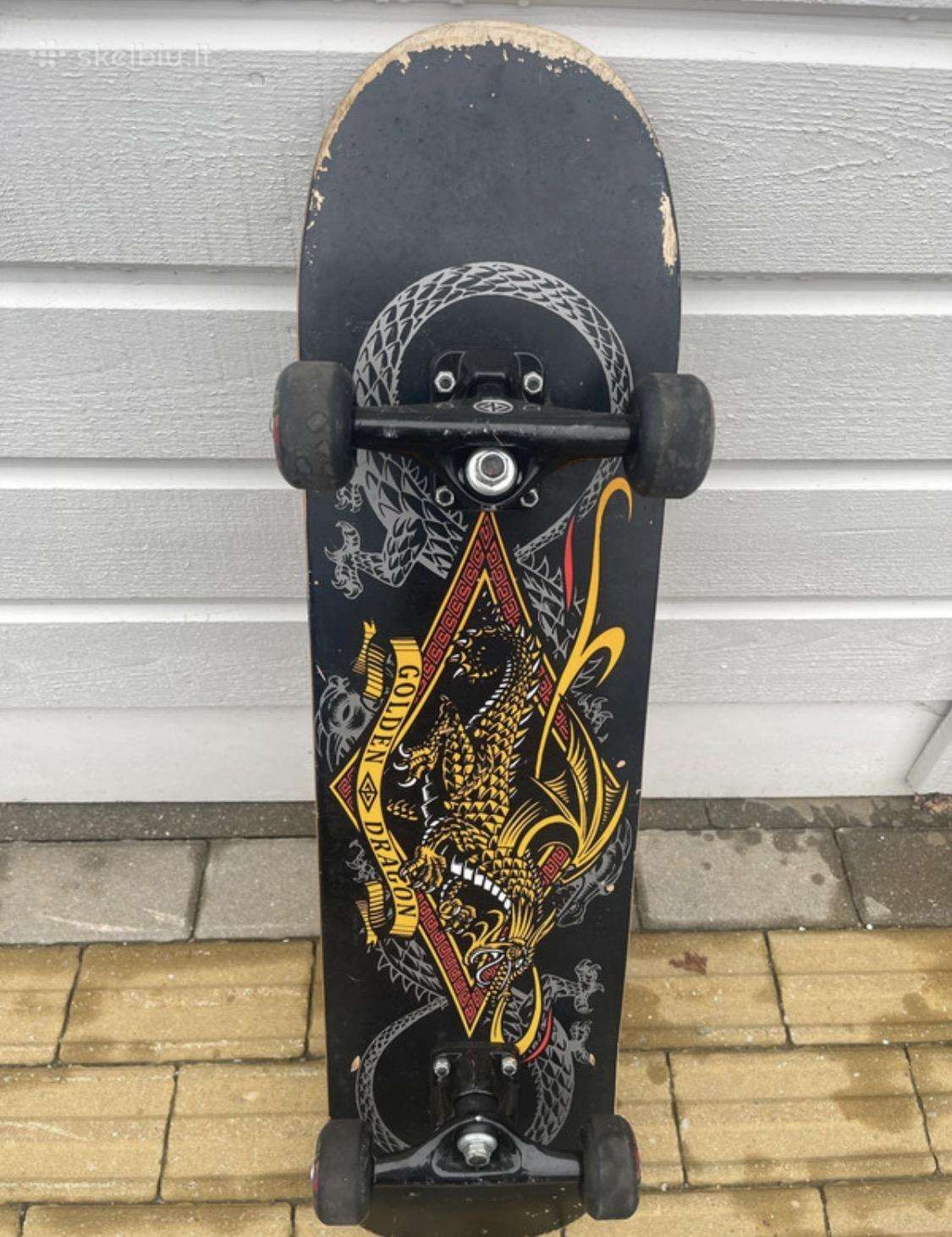 Powell Peralta Golden Dragon riedlentė
