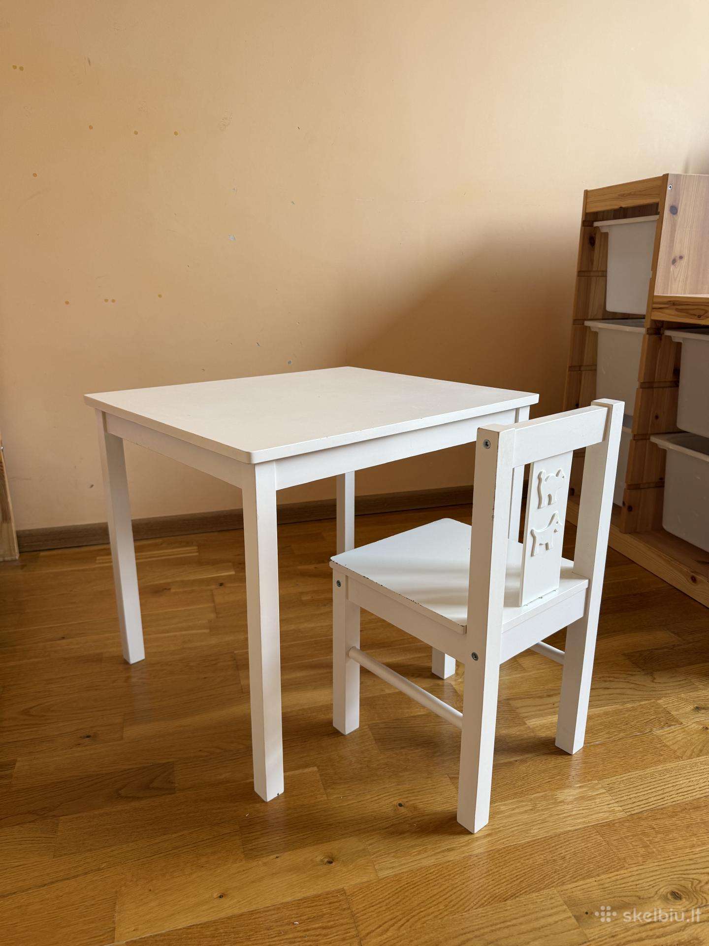 Ikea vaikiškas staliukas ir kėdutė