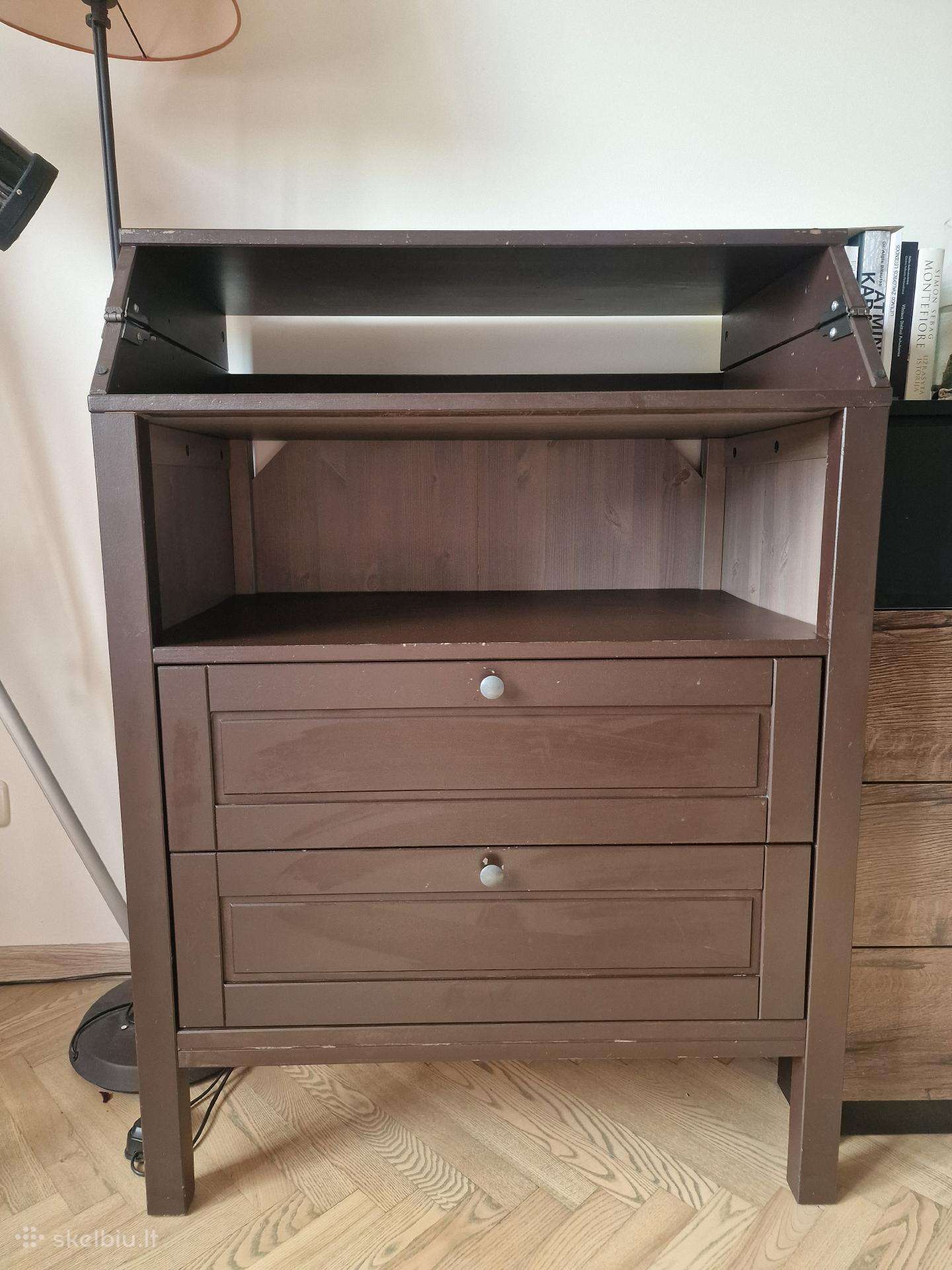 Komodėlė - vystymo stalas