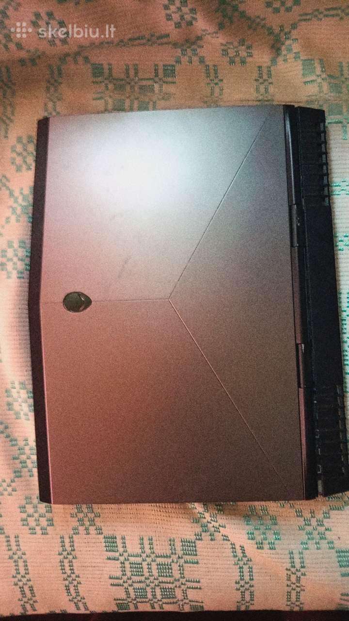 Dell Alienware r3 15