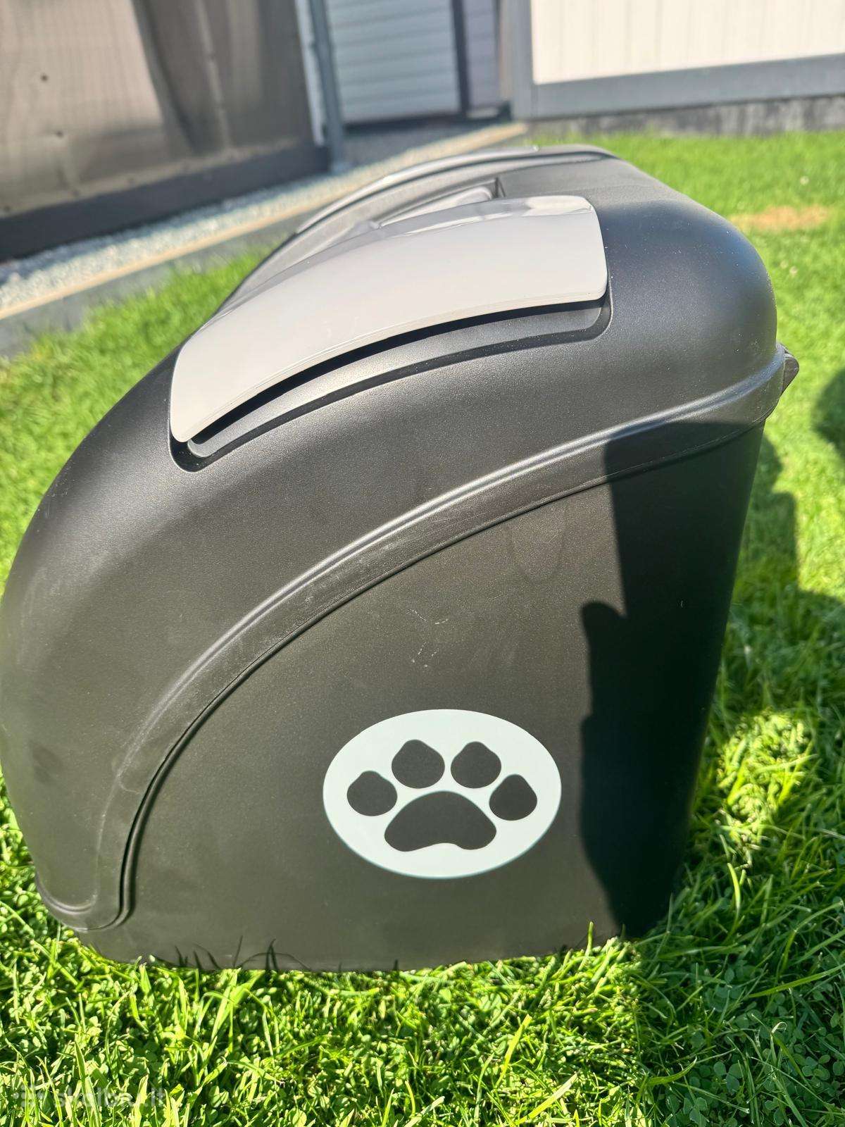 Pow Pet on Wheels transportavimo dėžė augintiniui
