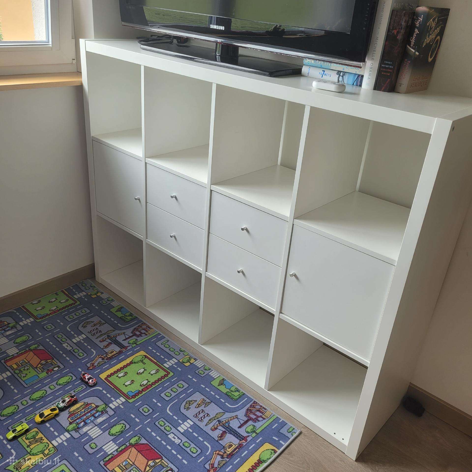 Ikea kallax lentynos