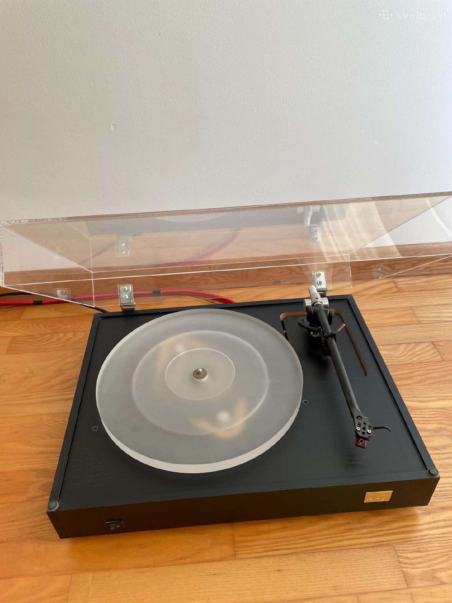 Audio Note An-TT-two stalas be tonarmo.