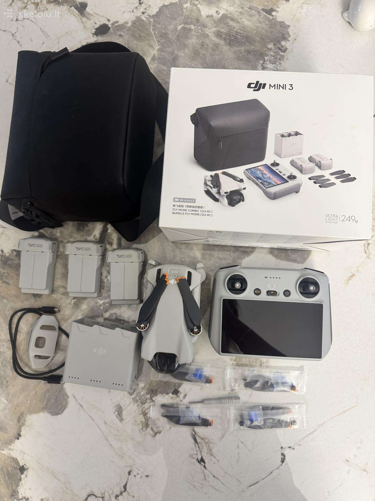 Dji mini 3 fly combo