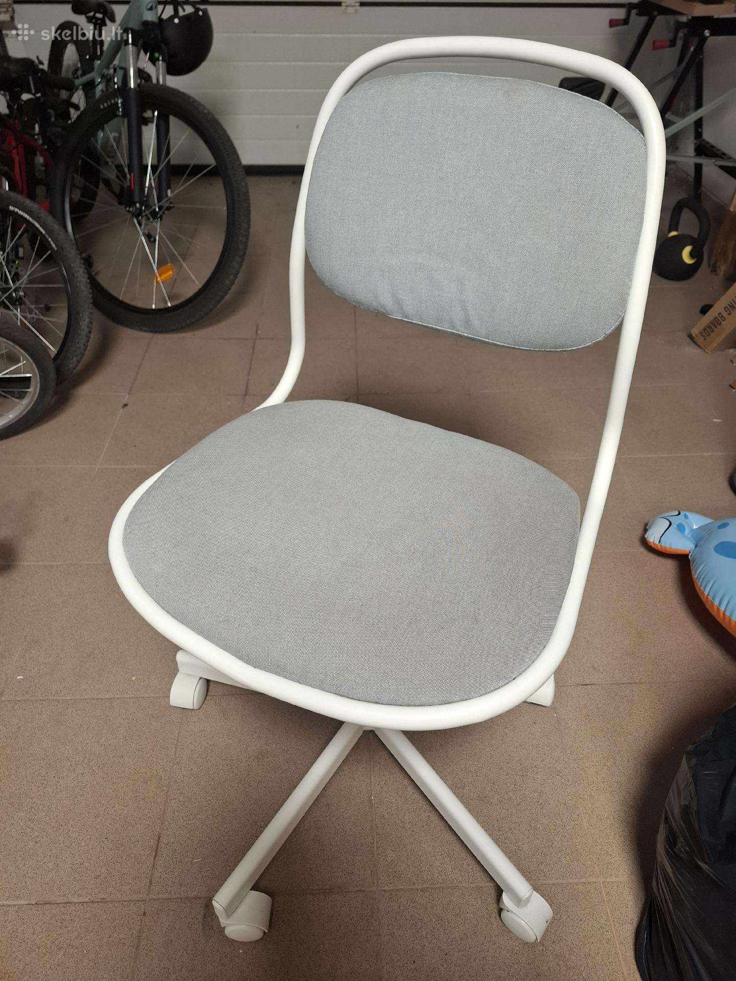Ikea sukamoji kėdė