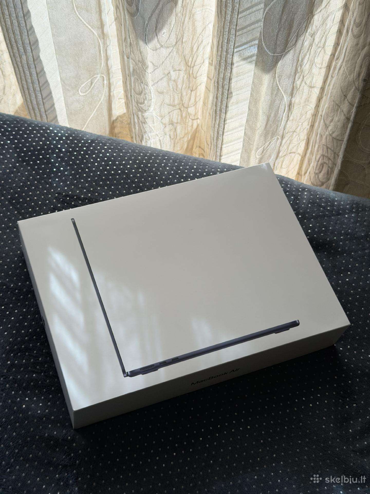 MacBook Air 13 M2 /8gb / 256gb