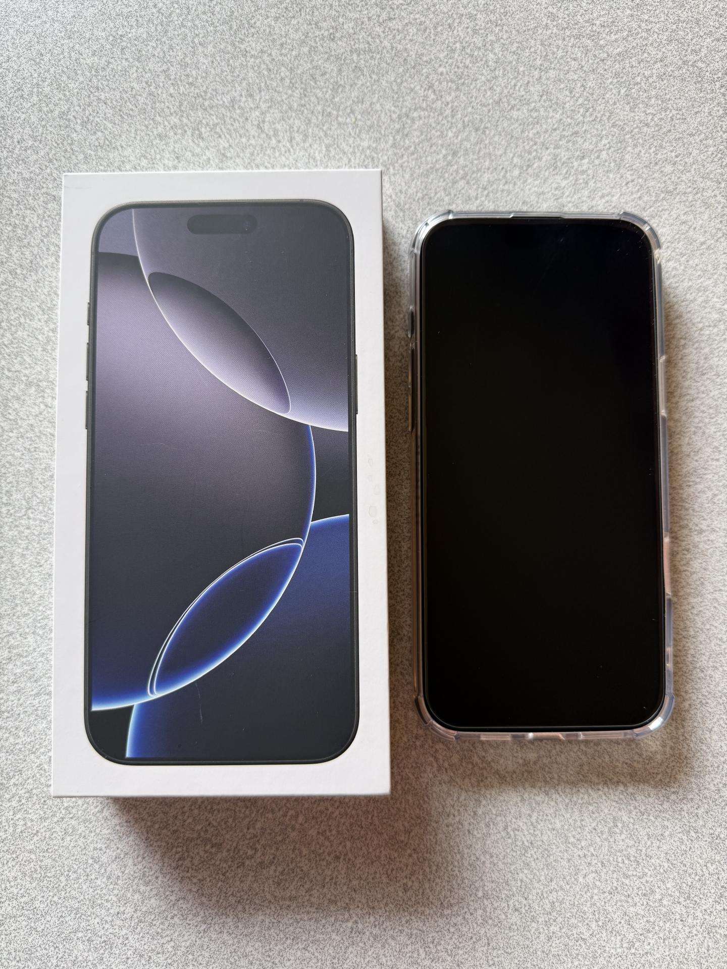 Parduodamas iPhone 16 Pro Max 256 GB (Juodas)