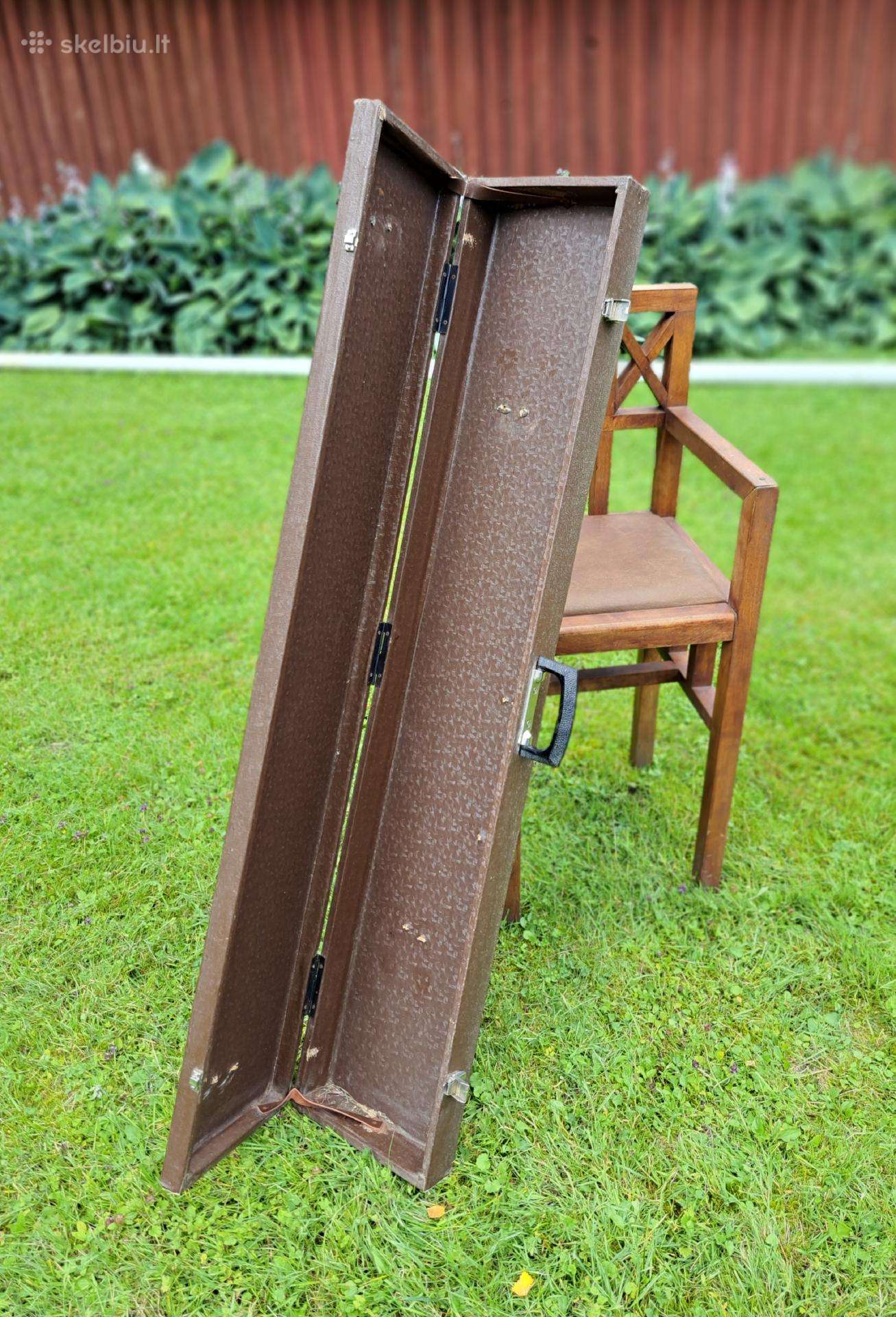 Tvirtas retro koferis dėklas.