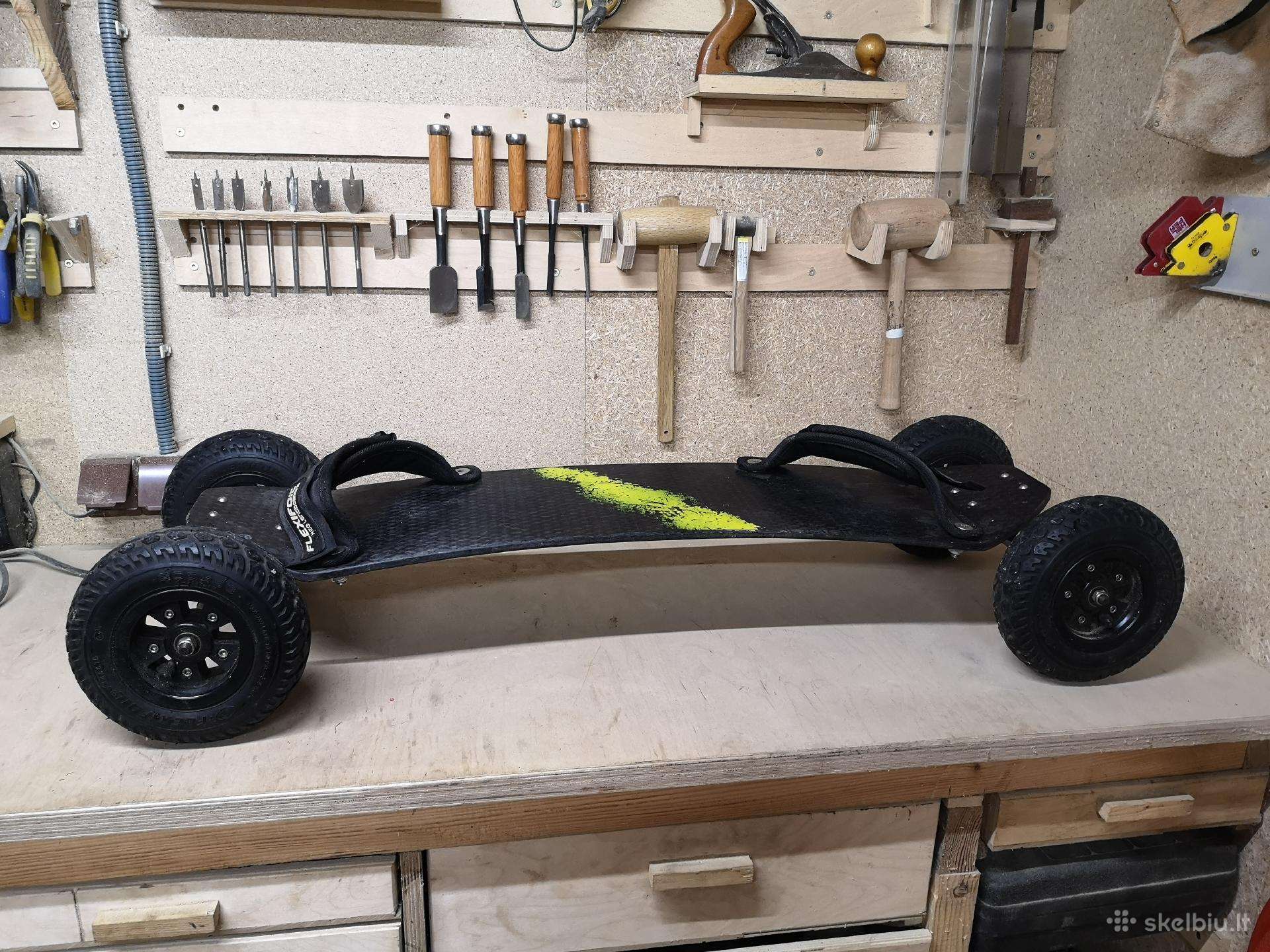 Mountainboard / landboard Flexifoil