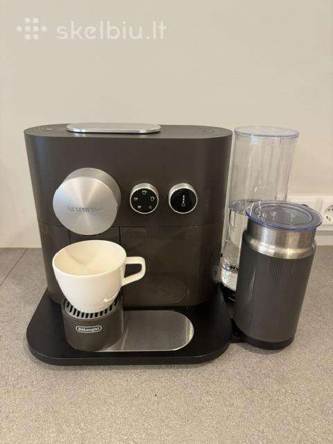 Kapsulinis kavos aparatas „Nespresso Expert&milk“