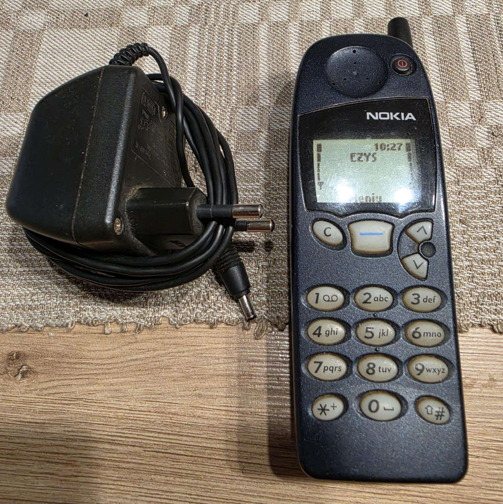 Parduodama legenda: Nokia 5110 (puikios būklės!)