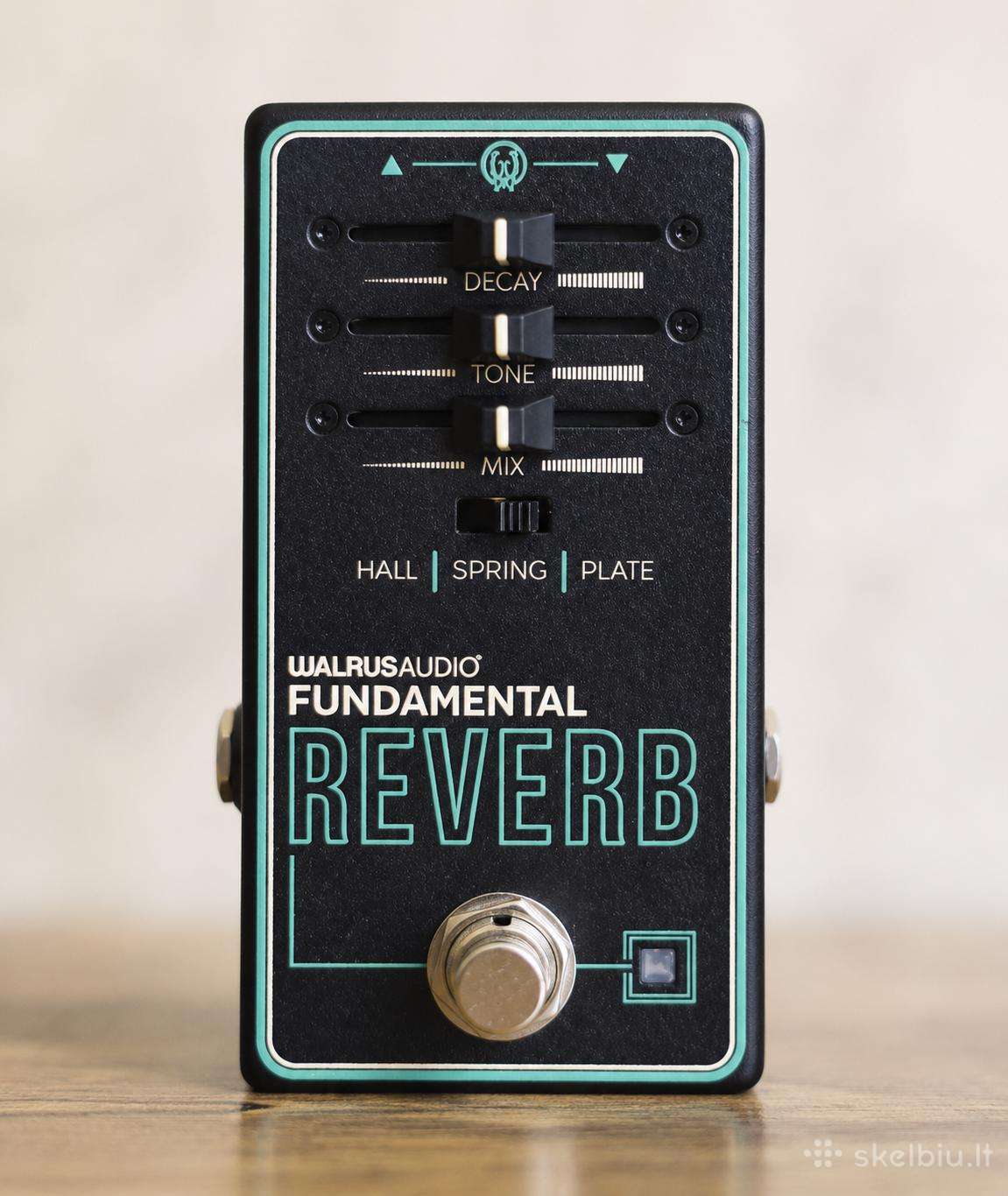 Walrus Audio Fundamental Reverb